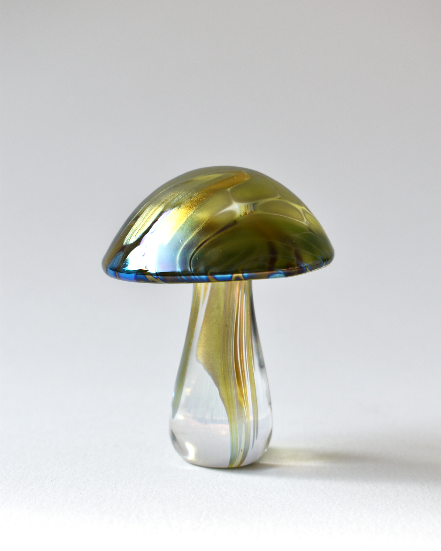 Featherspray Lime Green Mushroom (L)