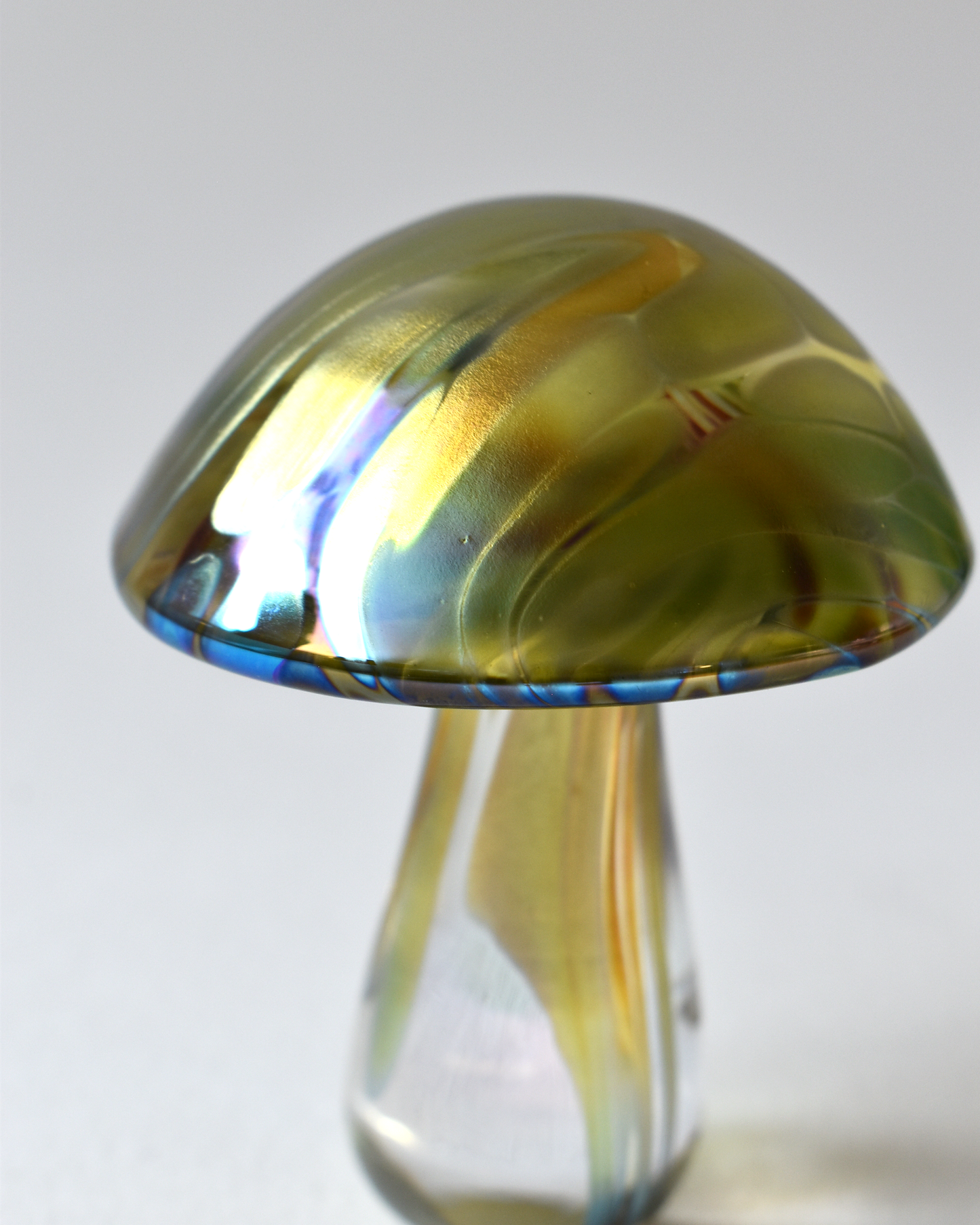 Featherspray Lime Green Mushroom (L)