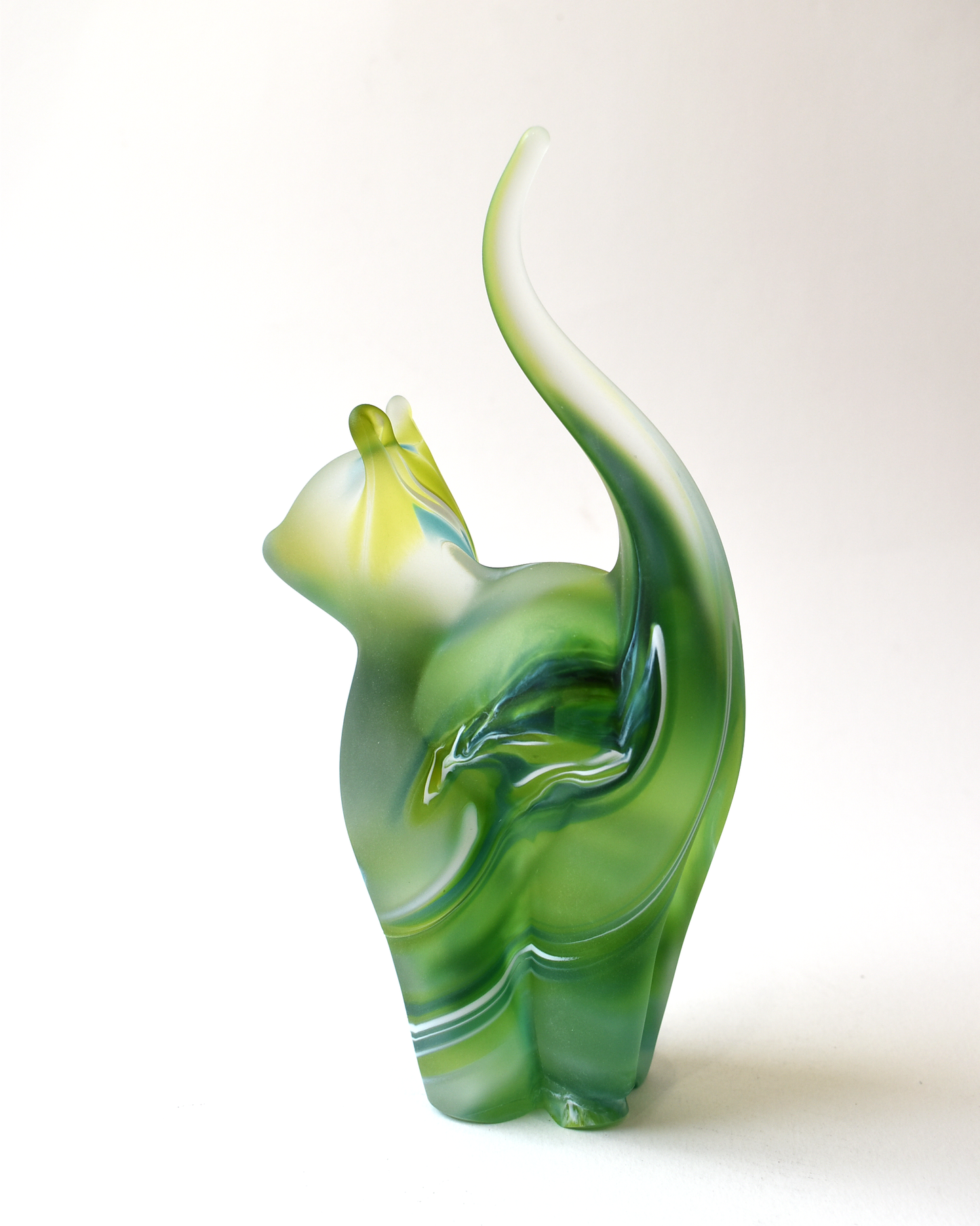 Green Watercolour Frosted Glass Cat (M)
