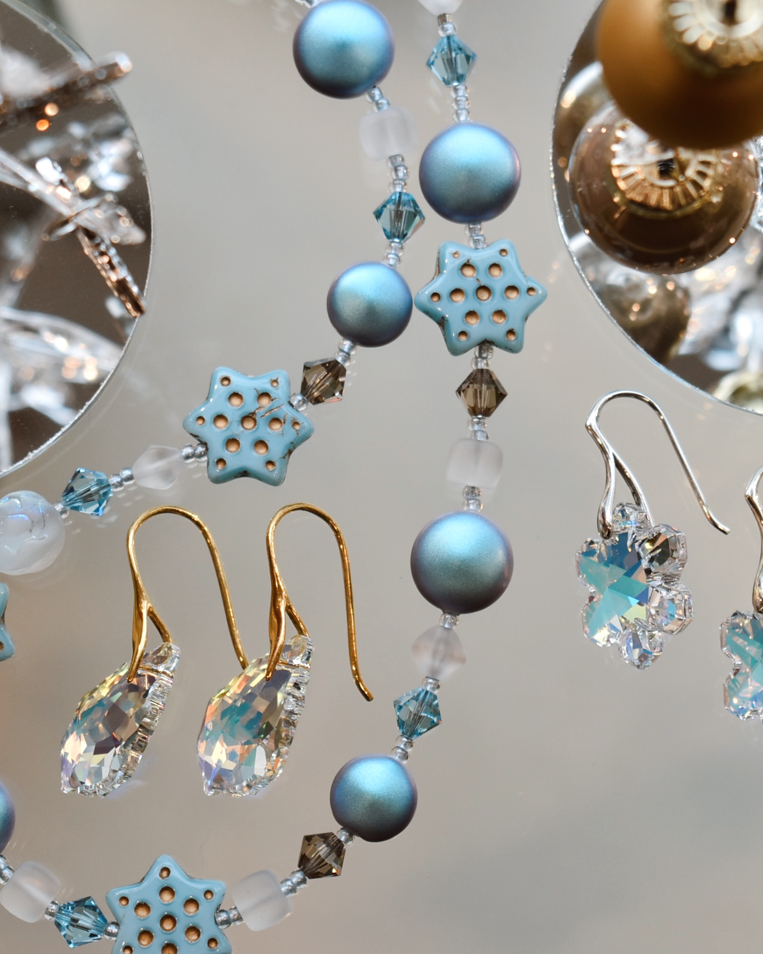 Blue Glass Bead Pearl Necklace