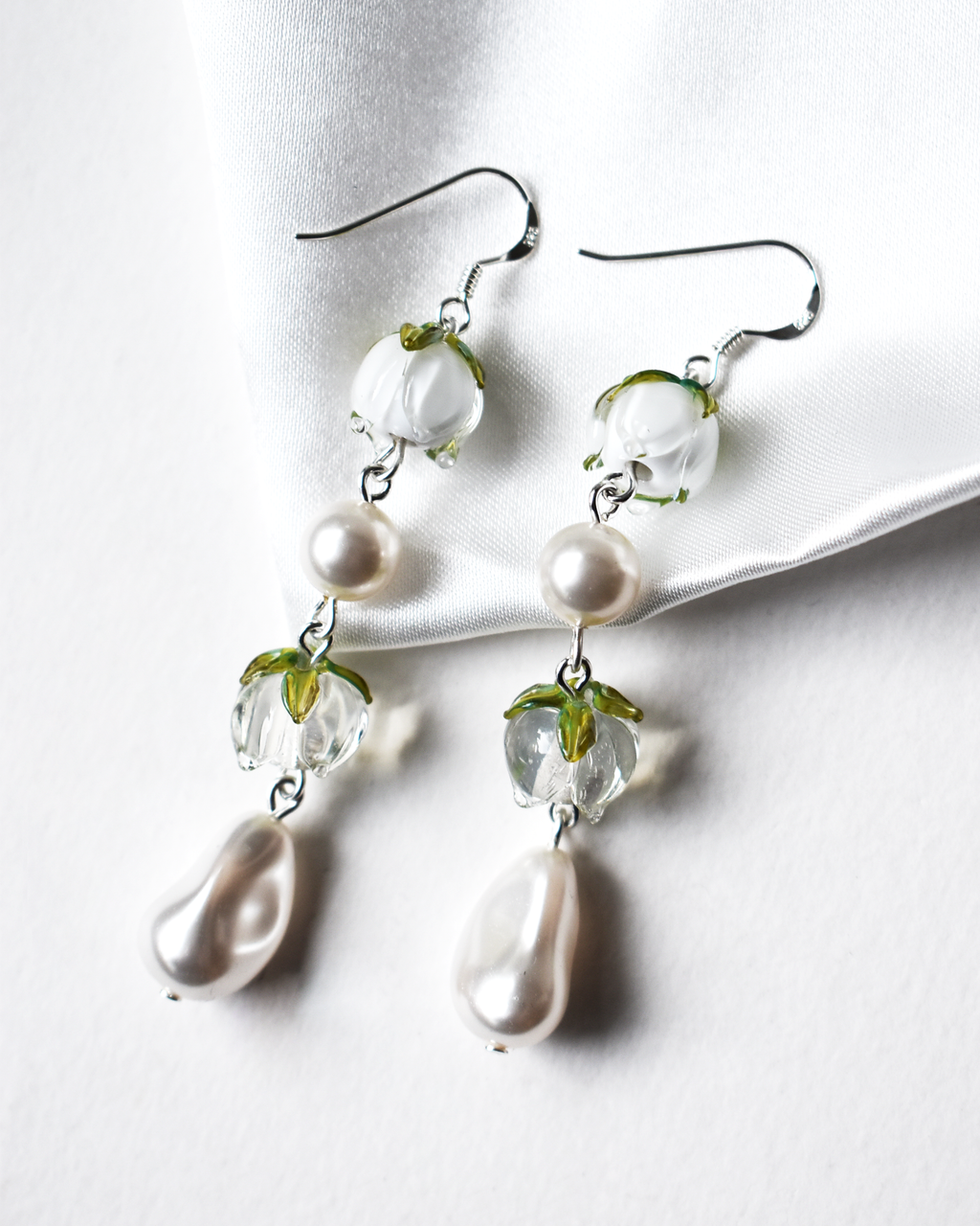 Soft Snowdrop Pearl Earrings
