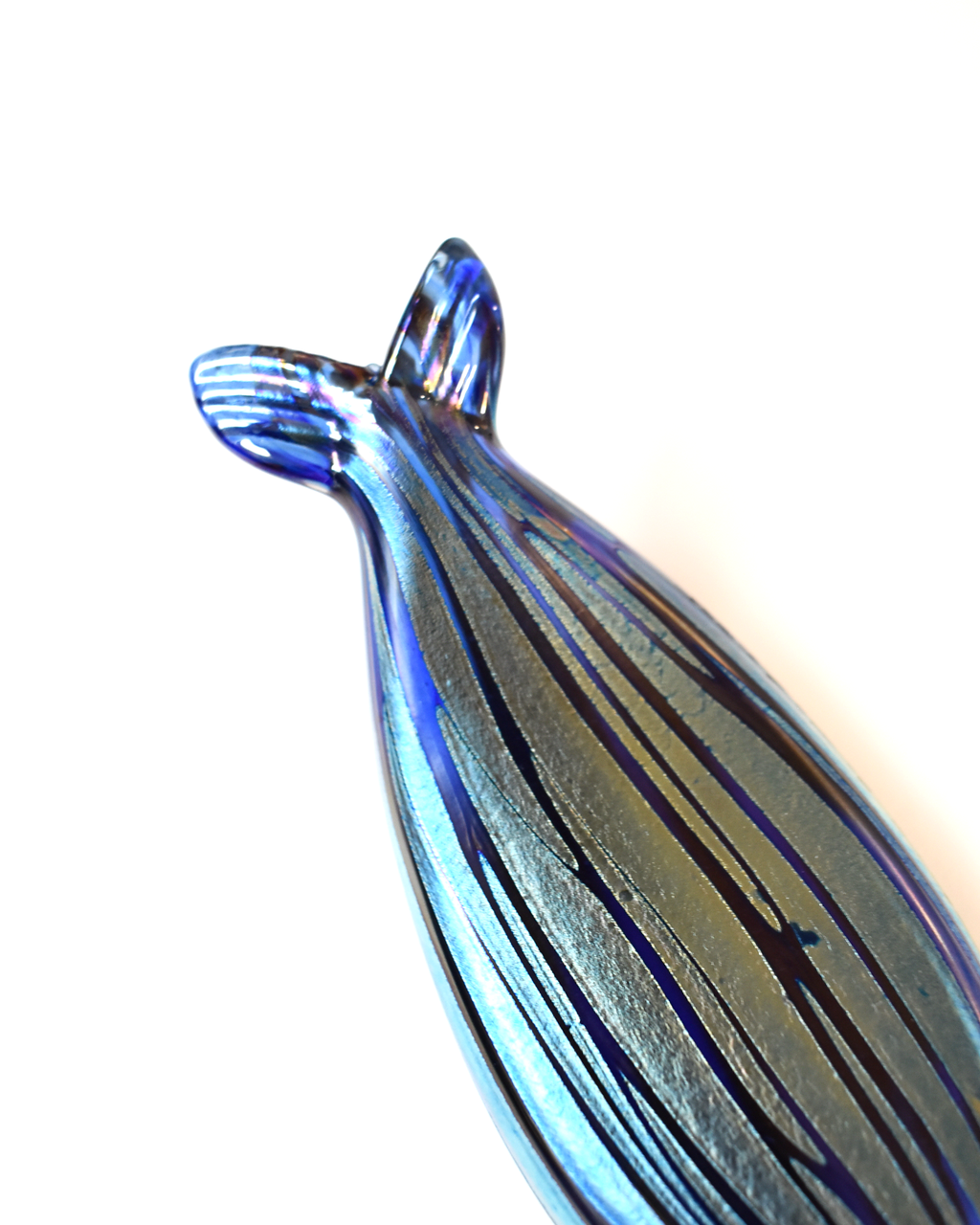 Blue Iridescent Striped Glass Fish (M)