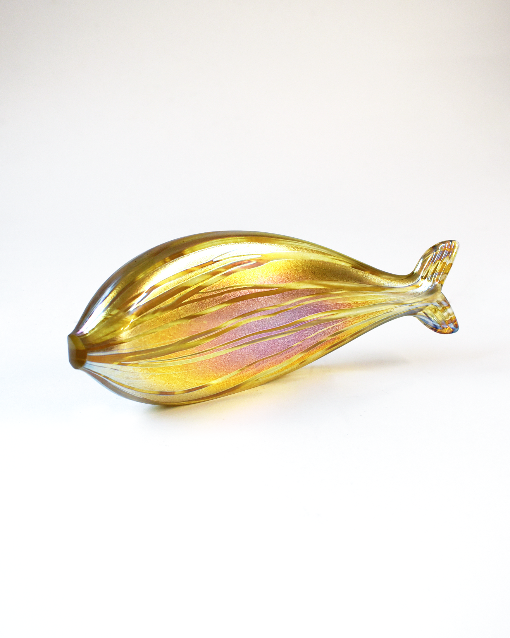 Gold Iridescent Striped Glass Fish (L)