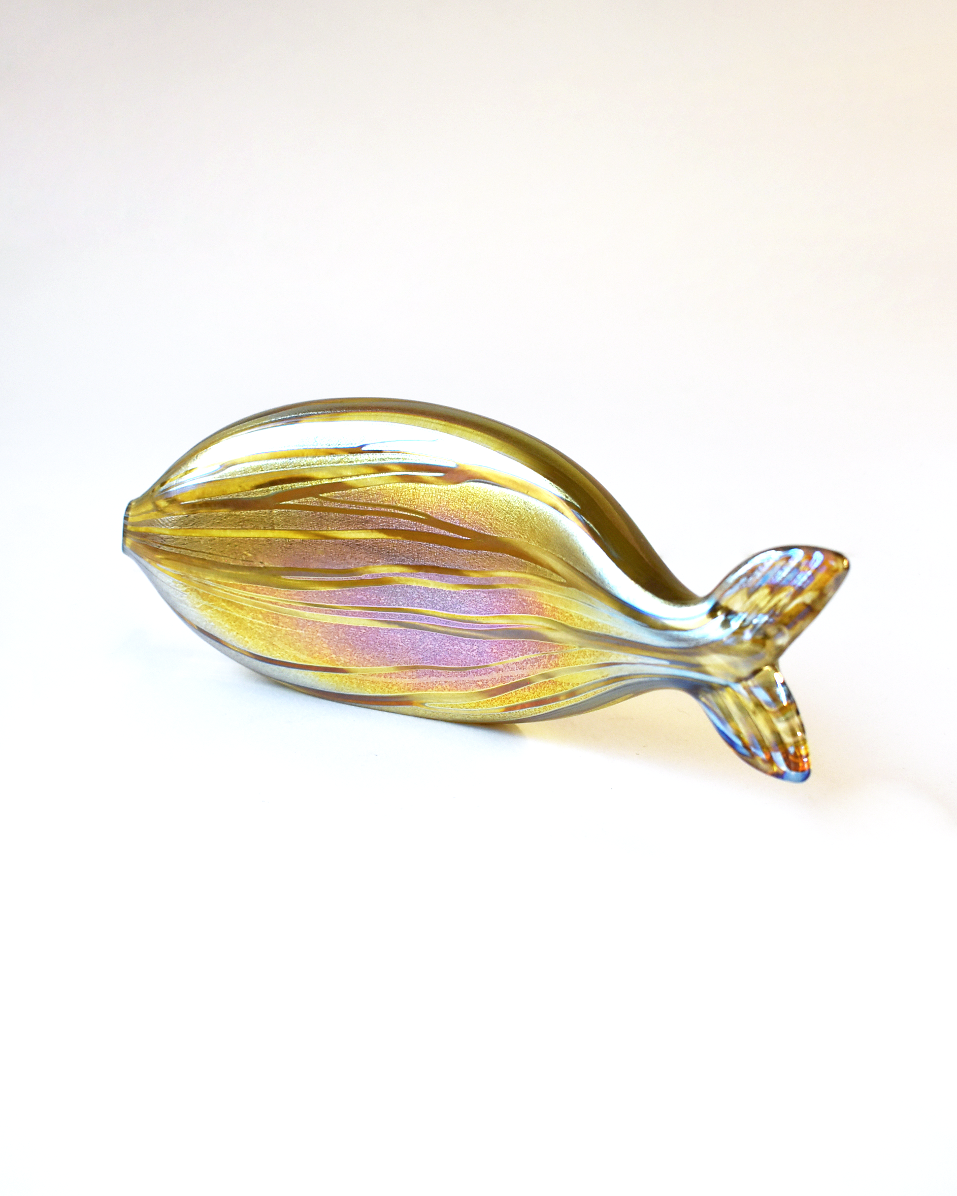 Gold Iridescent Striped Glass Fish (L)