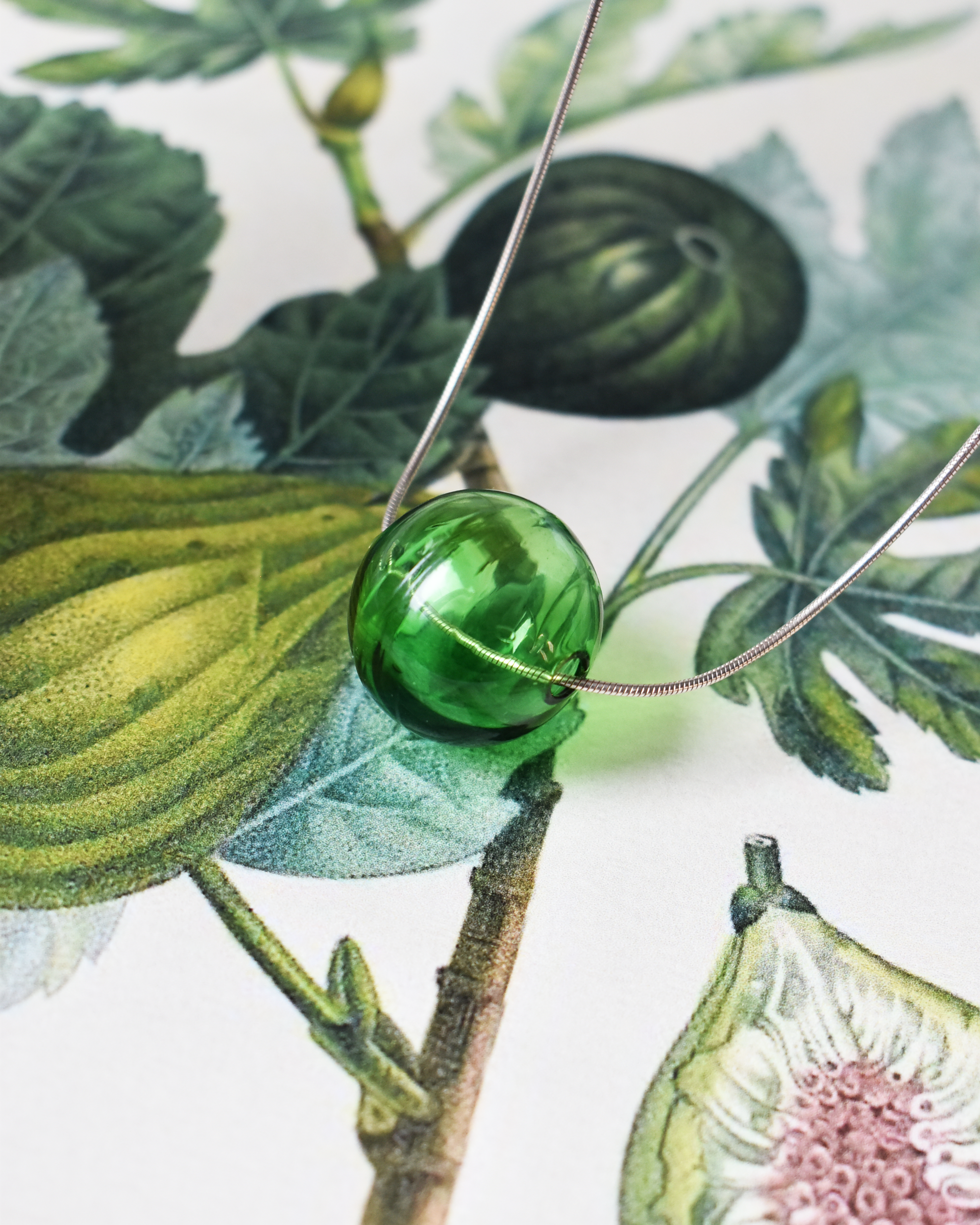 'Green Glass Orb' Necklace