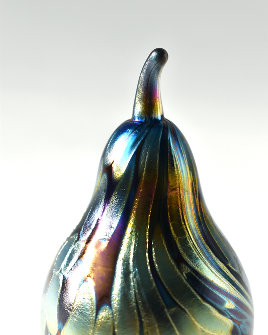 Featherspray Noir Glass Pear (S)