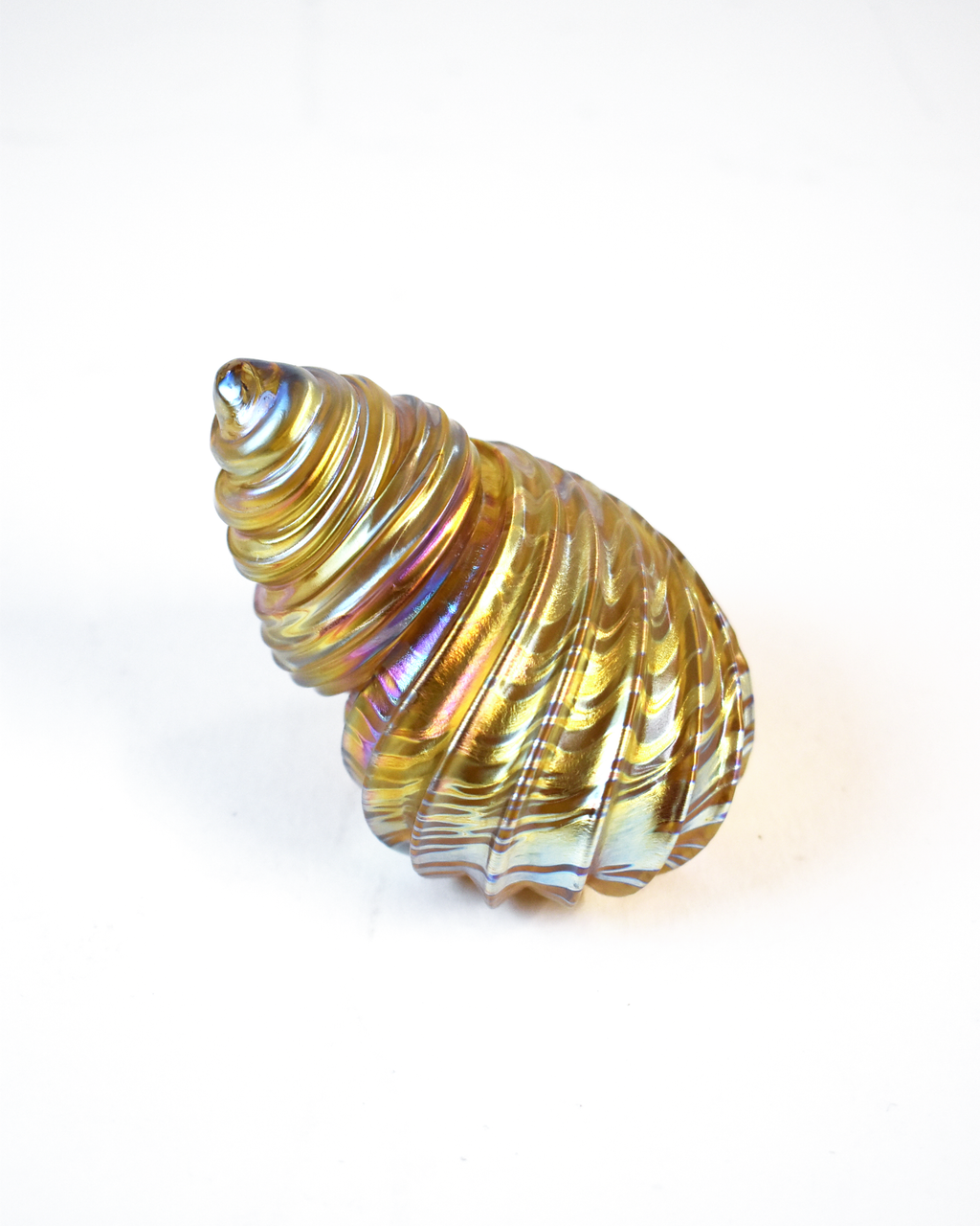Conical Gold Featherspray Glass Shell (L)