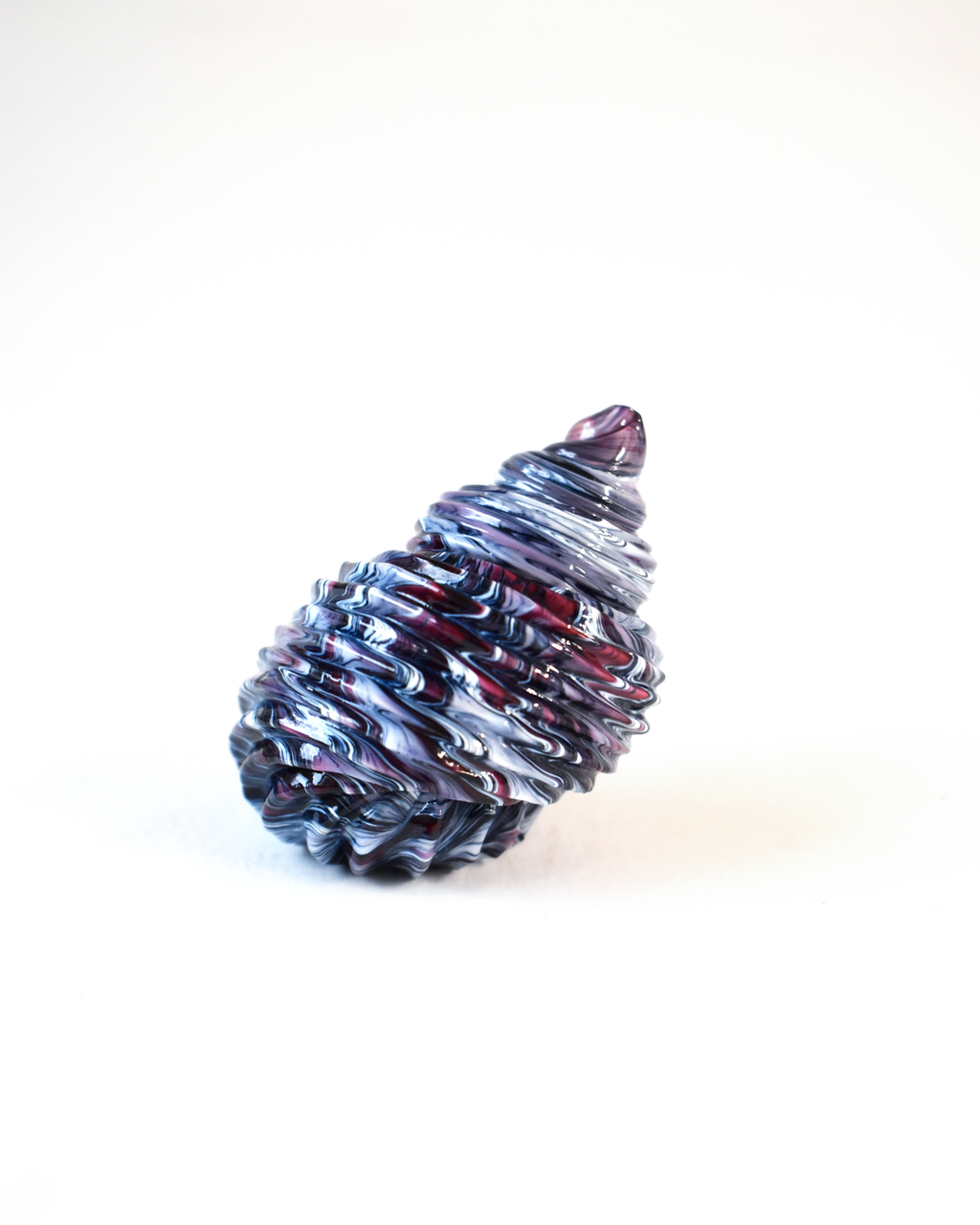 Conical 'Raspberry Ripple' Glass Shell (S)