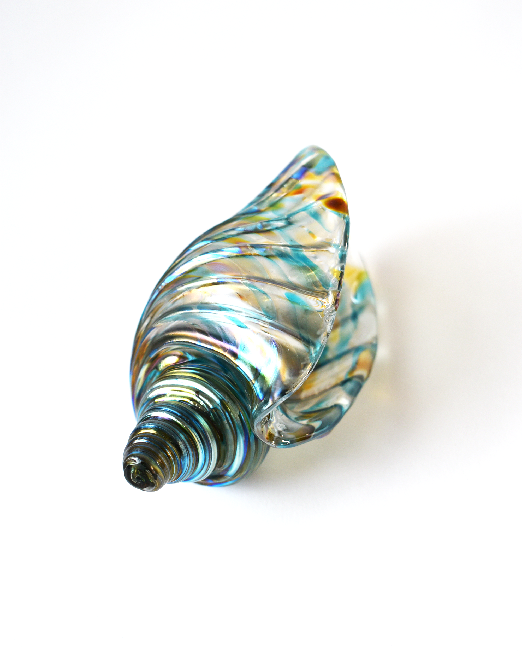 Blue Featherspray Glass Shell (S)