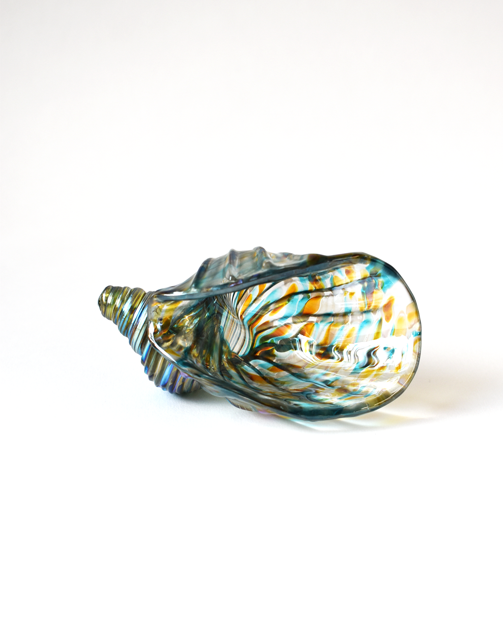 Blue Featherspray Glass Shell (S)