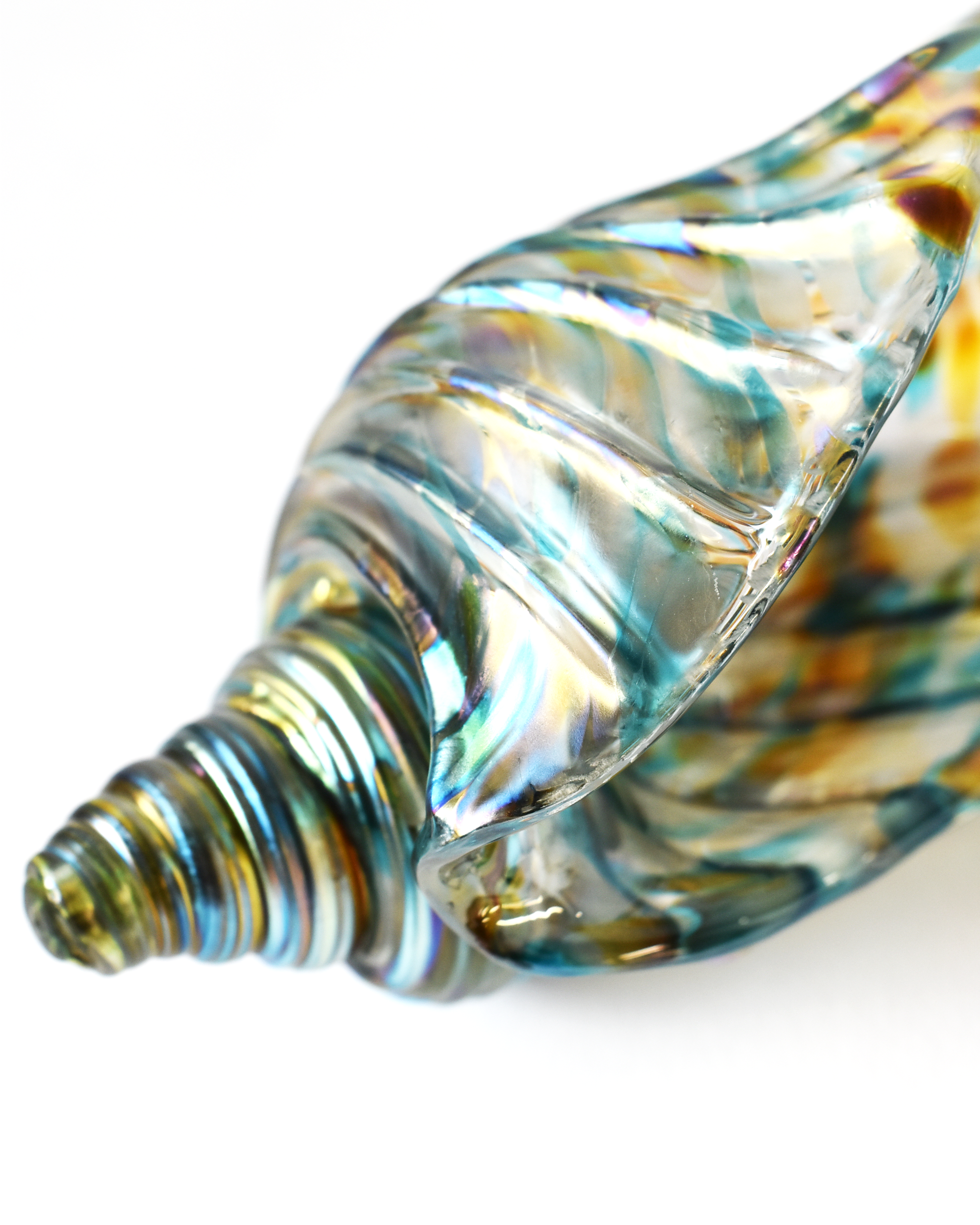 Blue Featherspray Glass Shell (S)