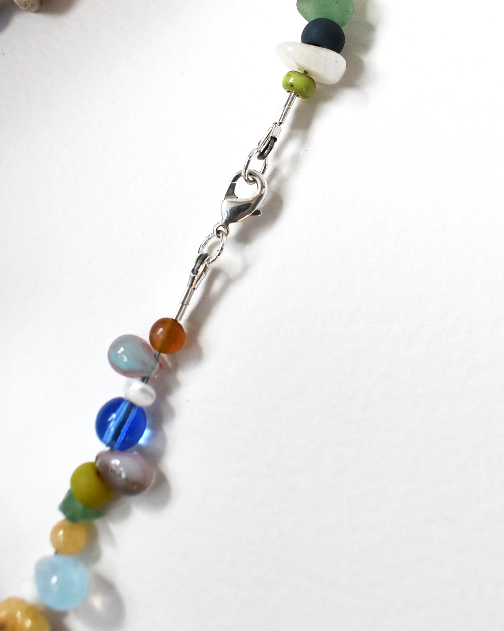 Multicoloured Pearl Pendant Necklace