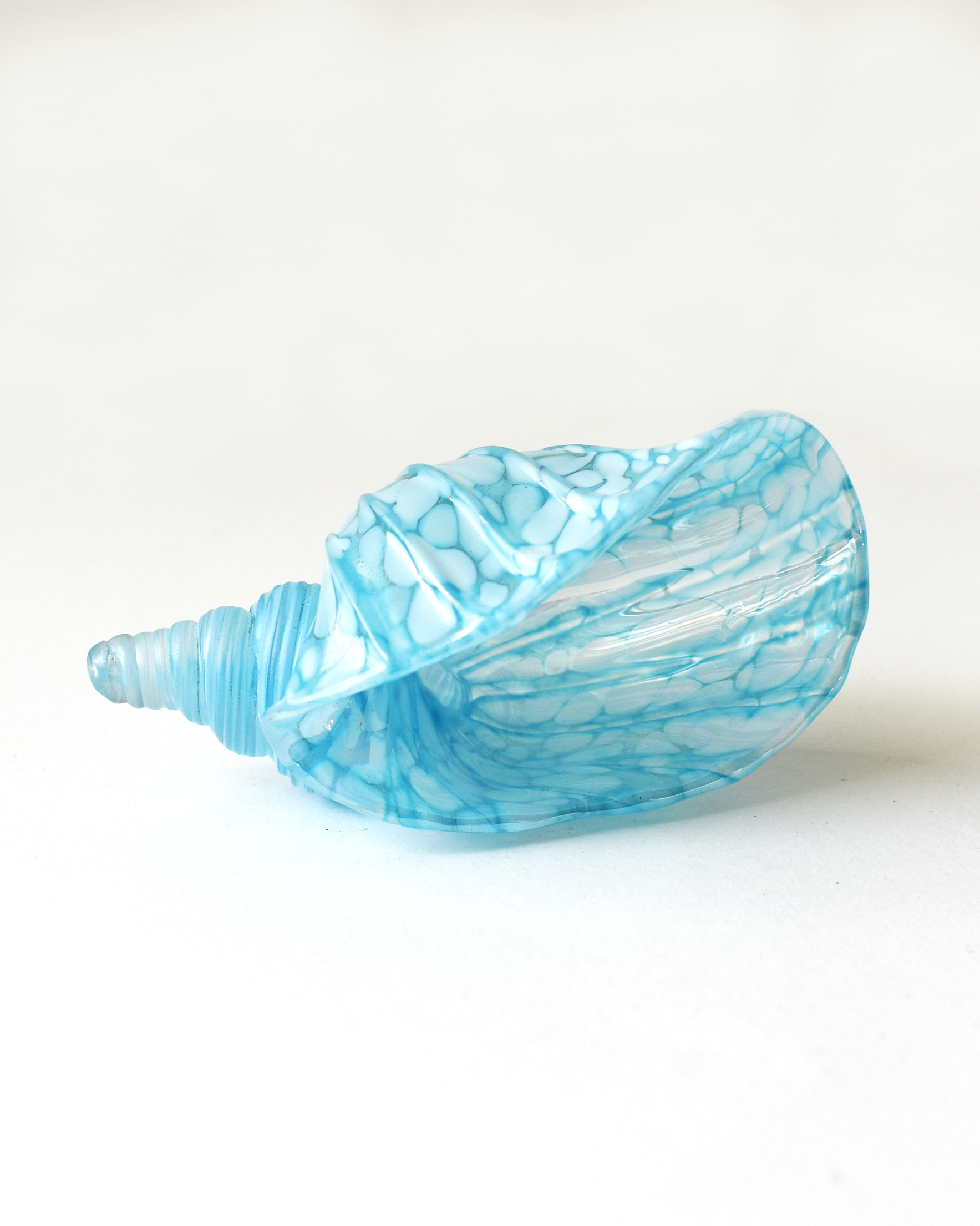 Soft Blue Glass Shell (S)
