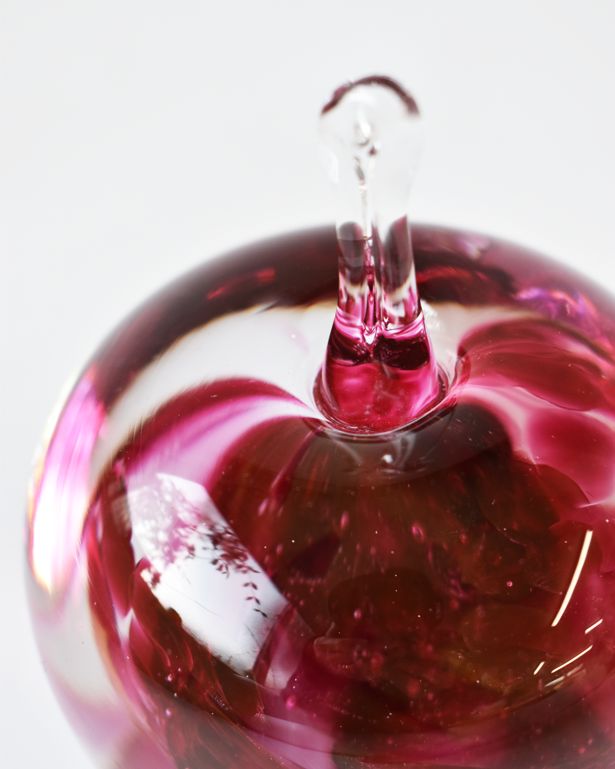 Cranberry Swirl Blown Glass Apple (L)