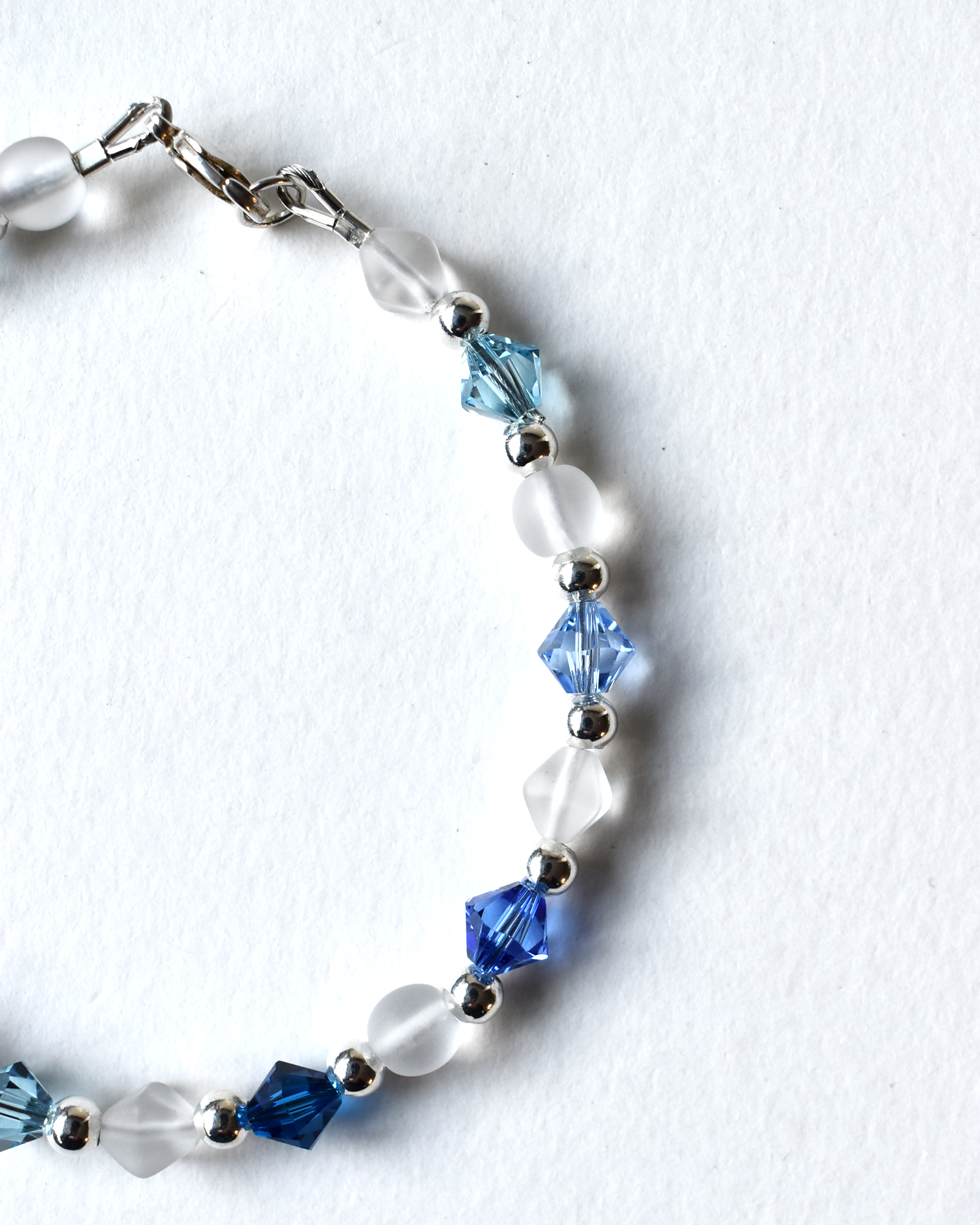 'Frosted Blues' Silver Beaded Bracelet