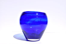 Load image into Gallery viewer, Blue Seas Glass Vase
