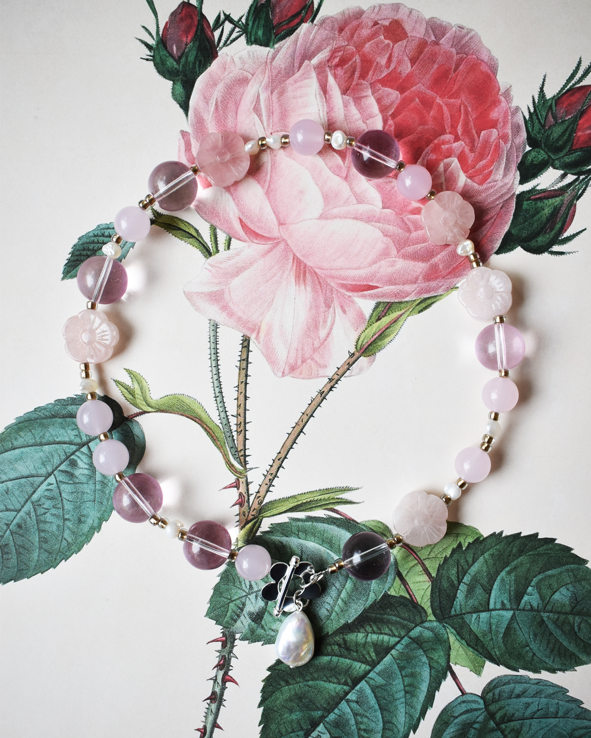 'Rose Garden' Flower Toggle Bead Necklace