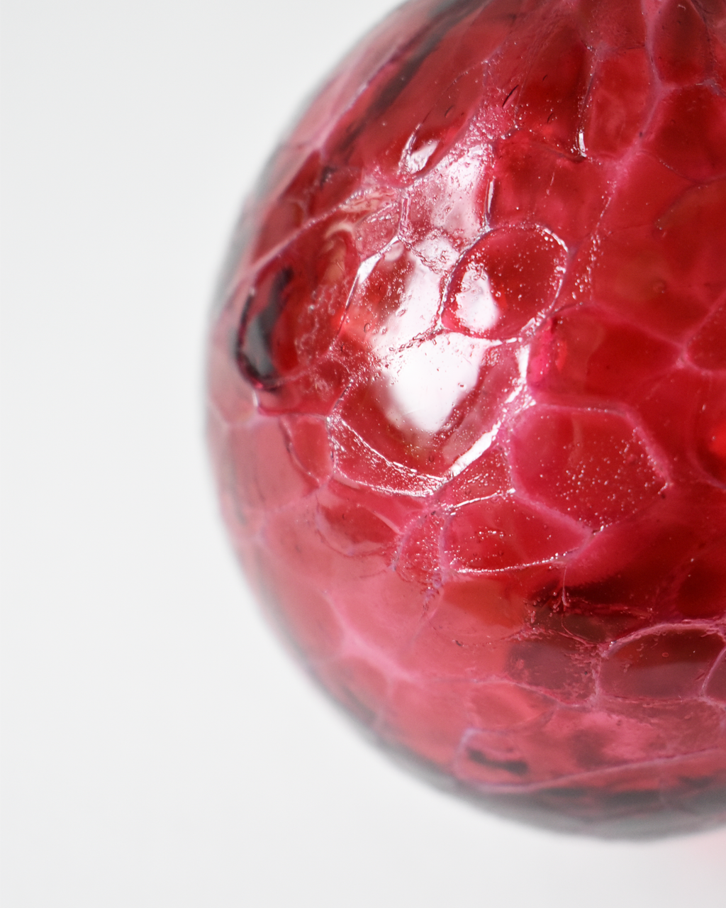 "Raspberry Red" Confetti Mouthblown Baubles