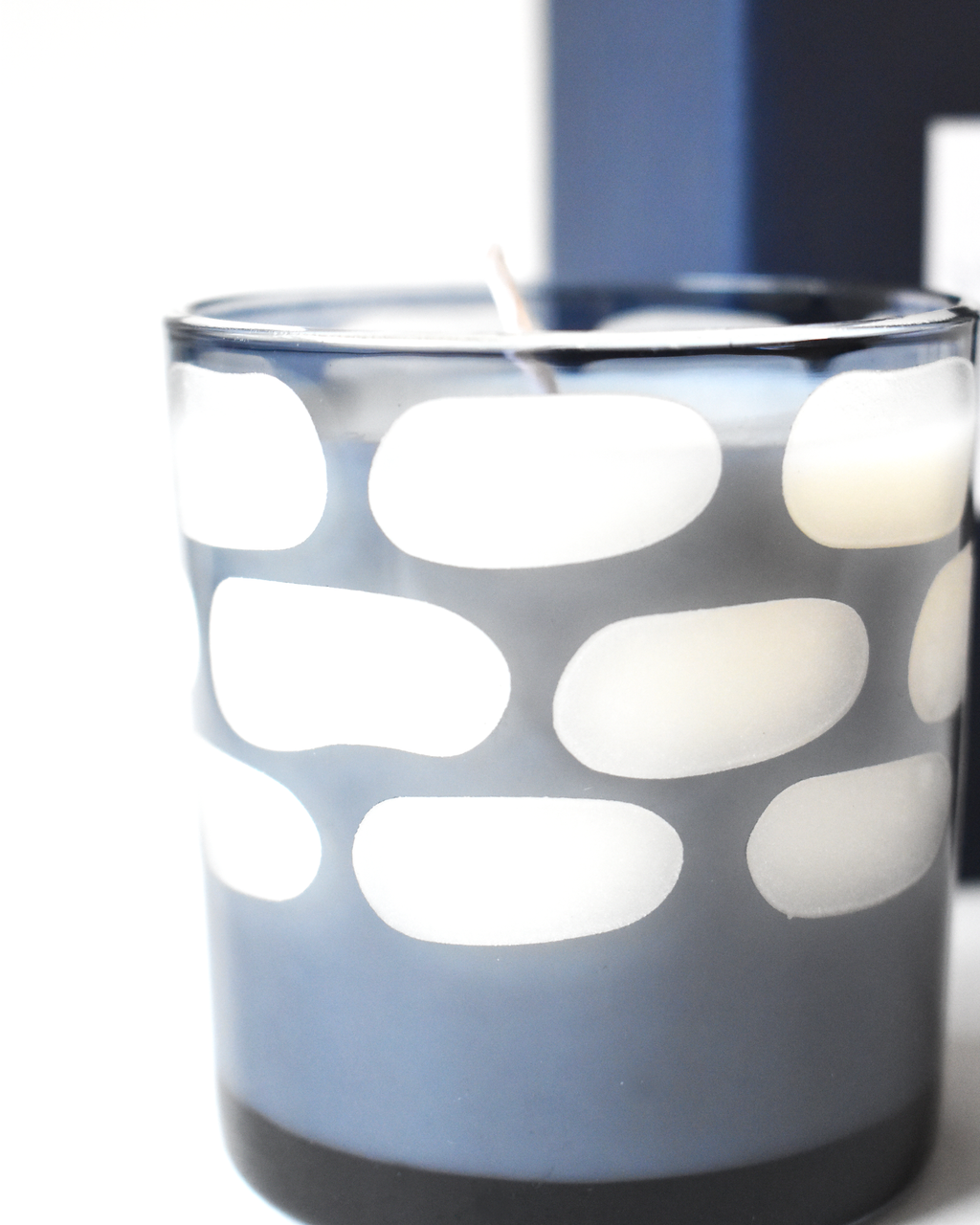 'Sandalwood & Myrrh' Modern Haze Candle