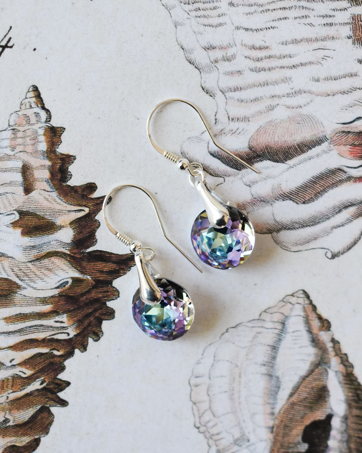 'Vitrail Purple' Round Crystal Earrings