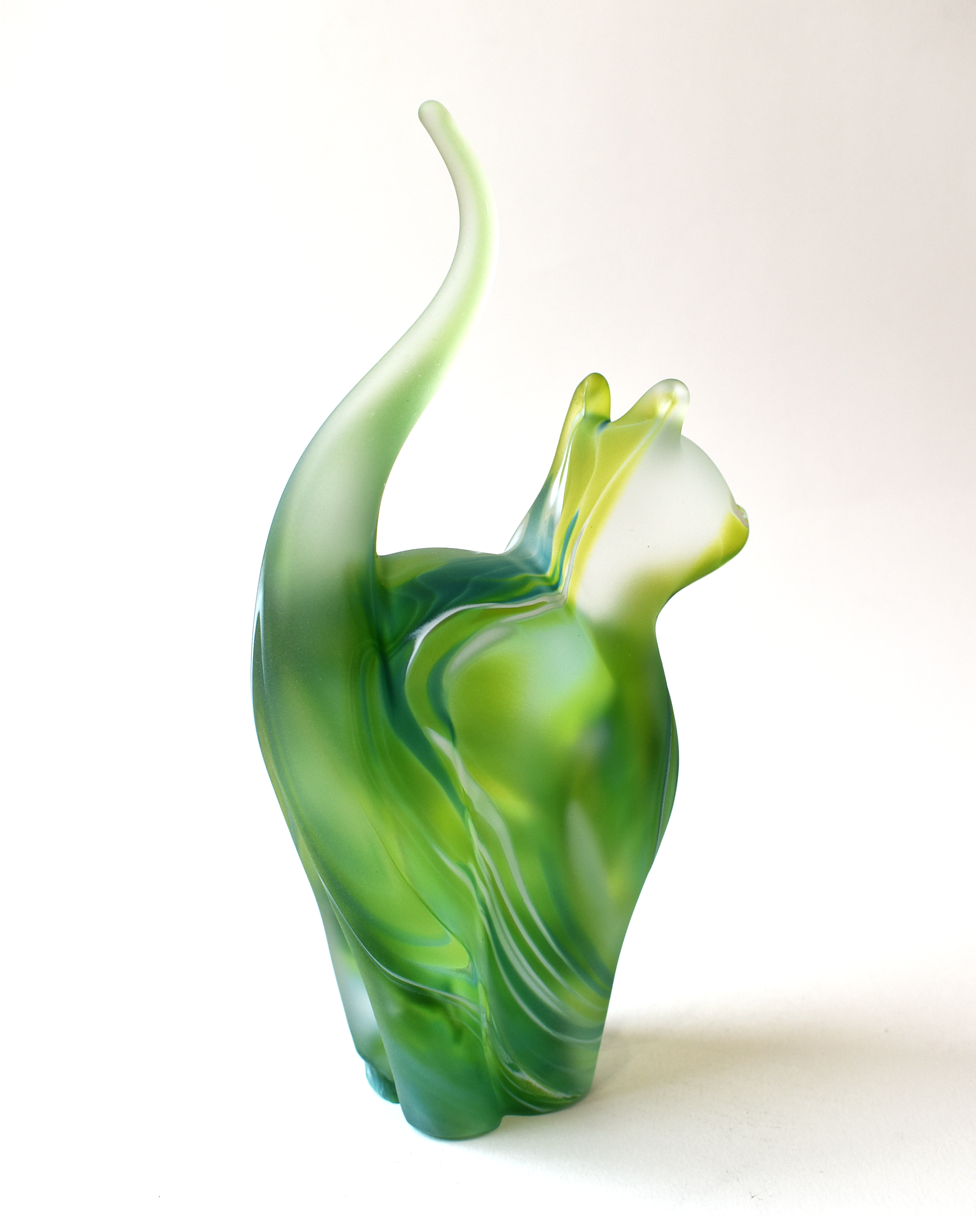 Green Watercolour Frosted Glass Cat (M)
