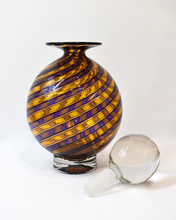 Load image into Gallery viewer, Venetian Spiral Perfume Bottle
