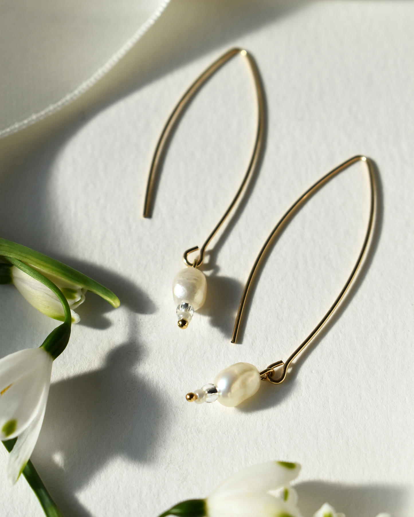 Freshwater Pearl Gold Arc Earrings