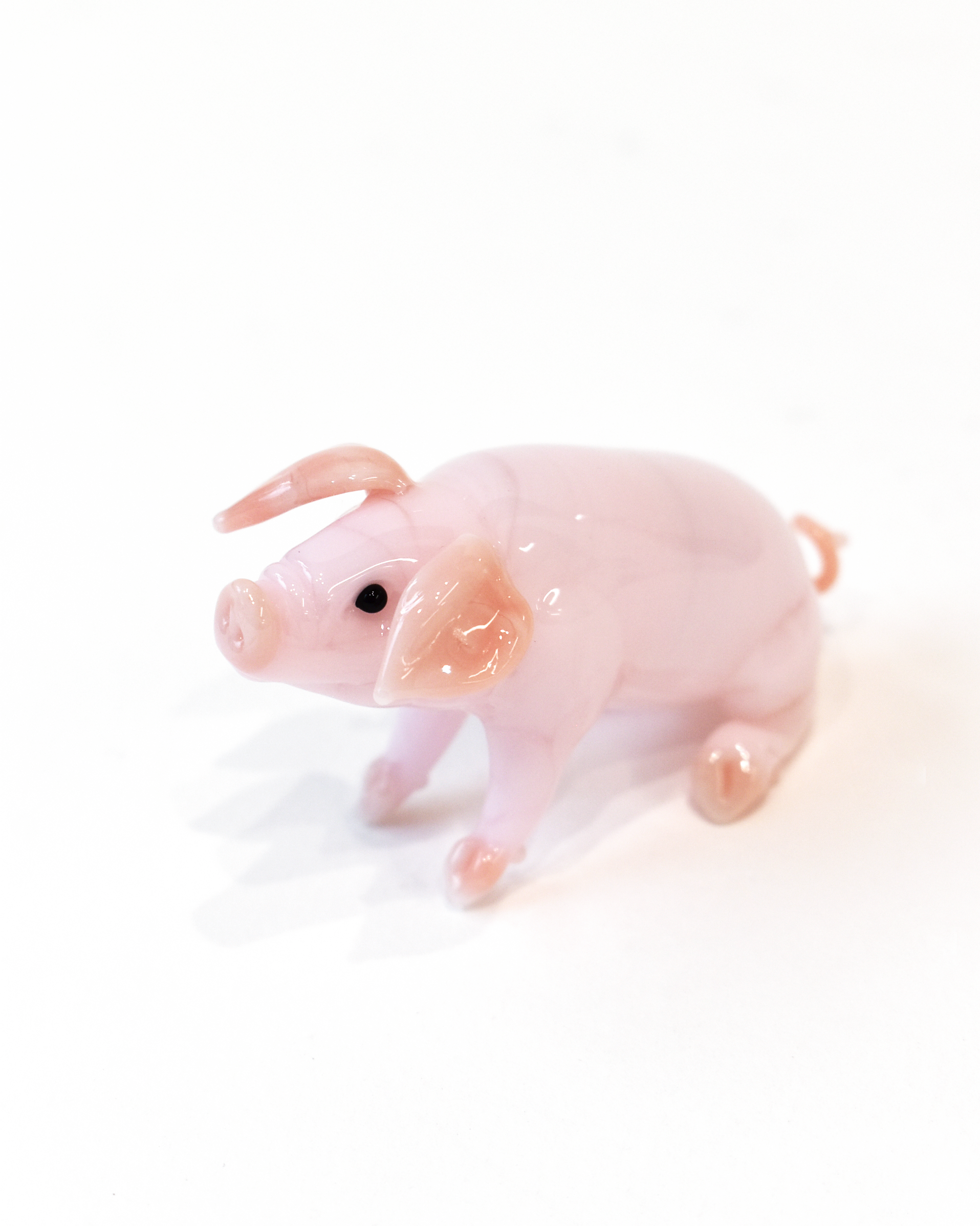 'Sitting Pink Piggy' Glass Sculpture