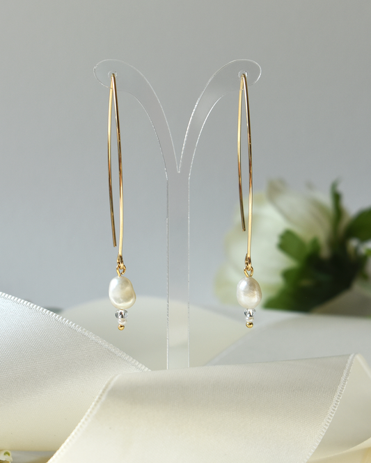 Freshwater Pearl Gold Arc Earrings