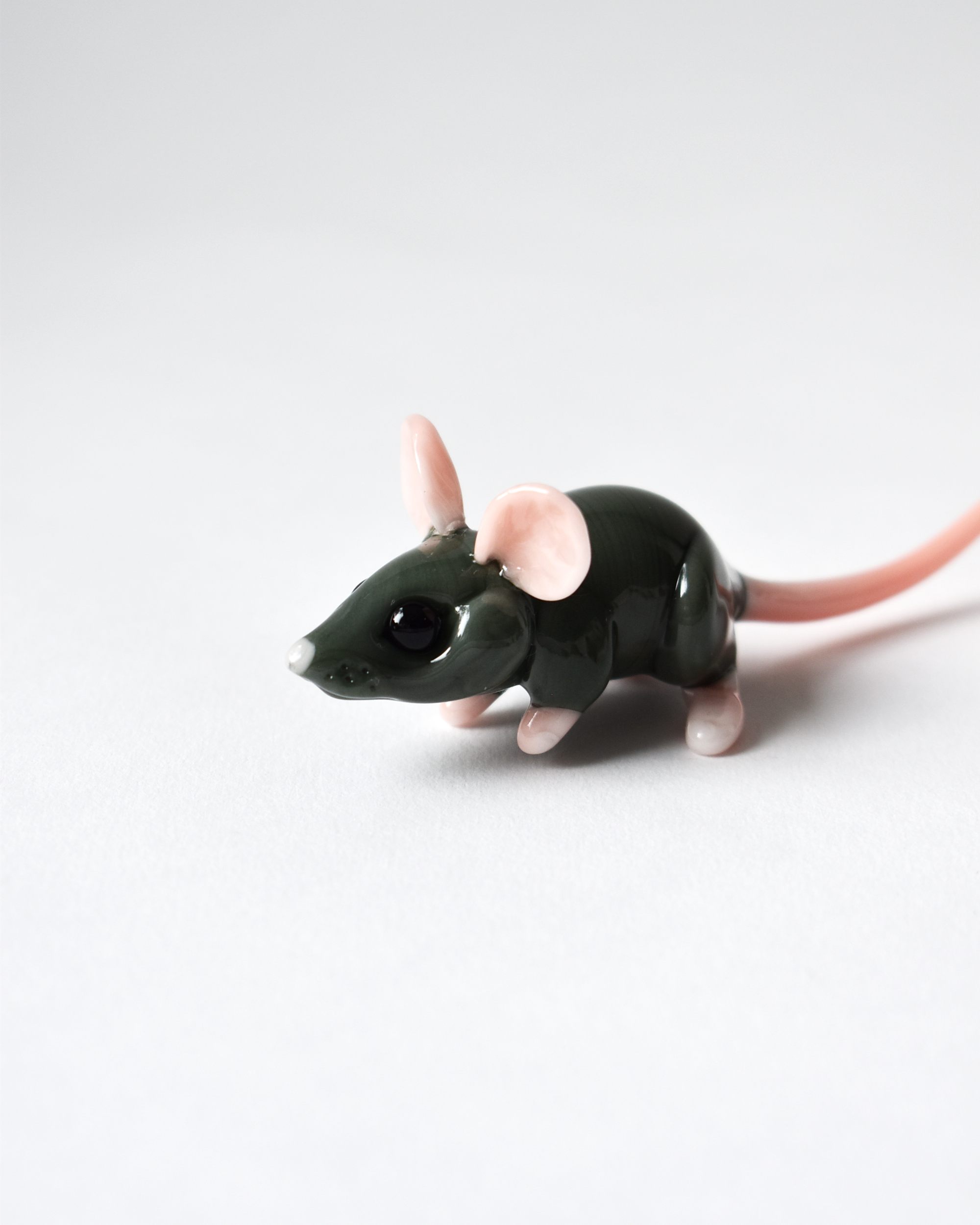 'Inquisitive Grey Mouse' Glass Sculpture