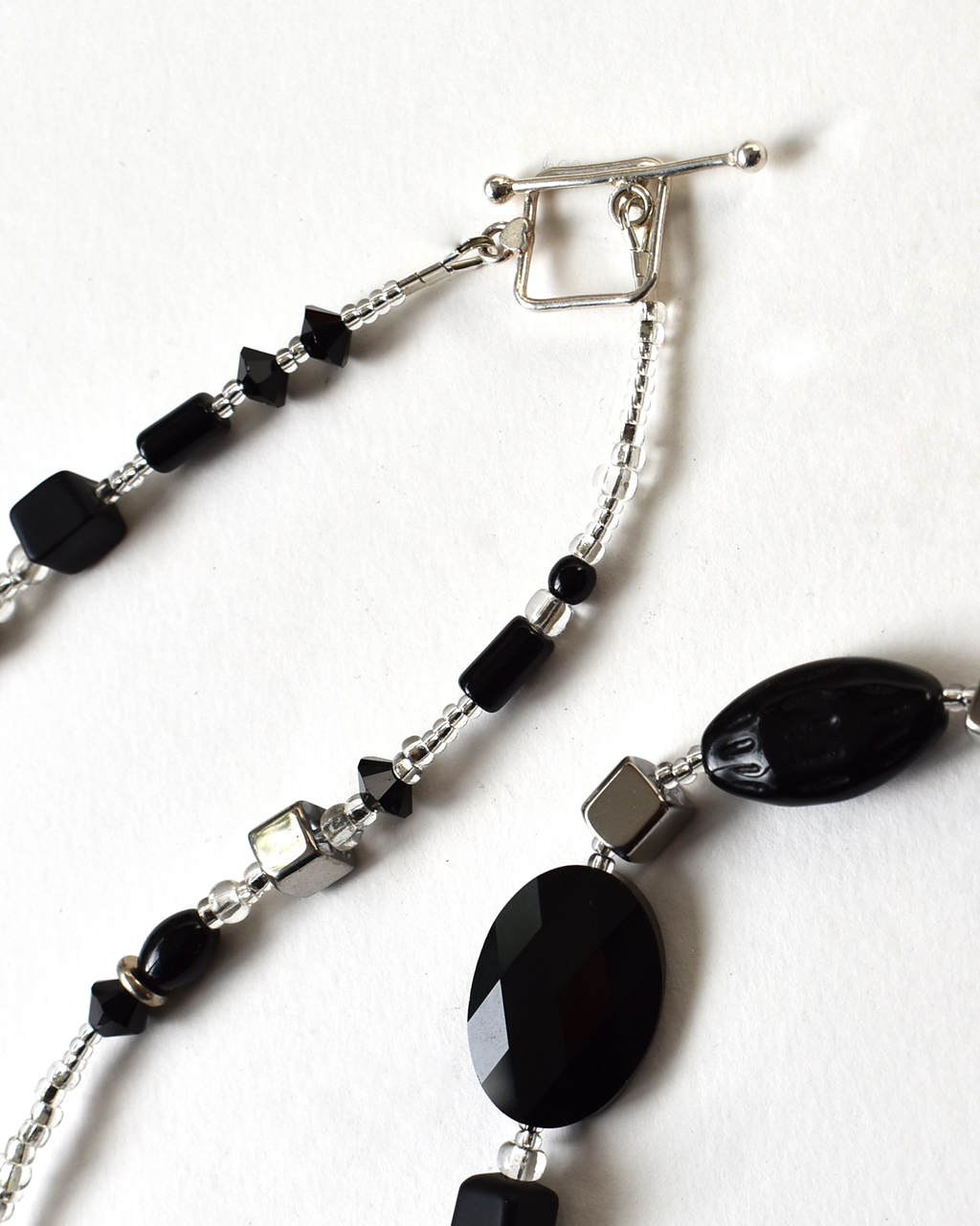 'Midnight Elegance' Long Beaded Necklace