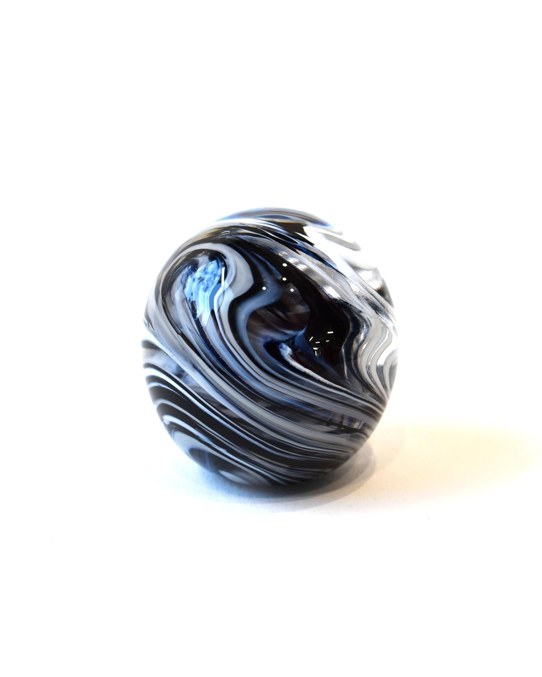 Monochrome Swirl Paperweight (S)