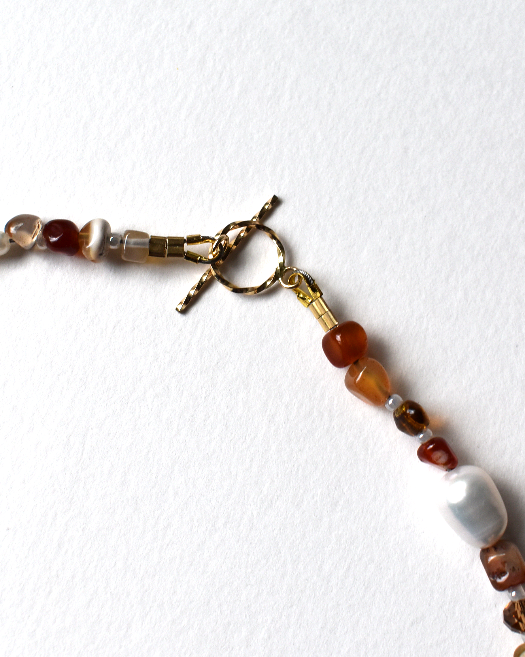 Warm Agate Freshwater Pearl Beaded Necklace