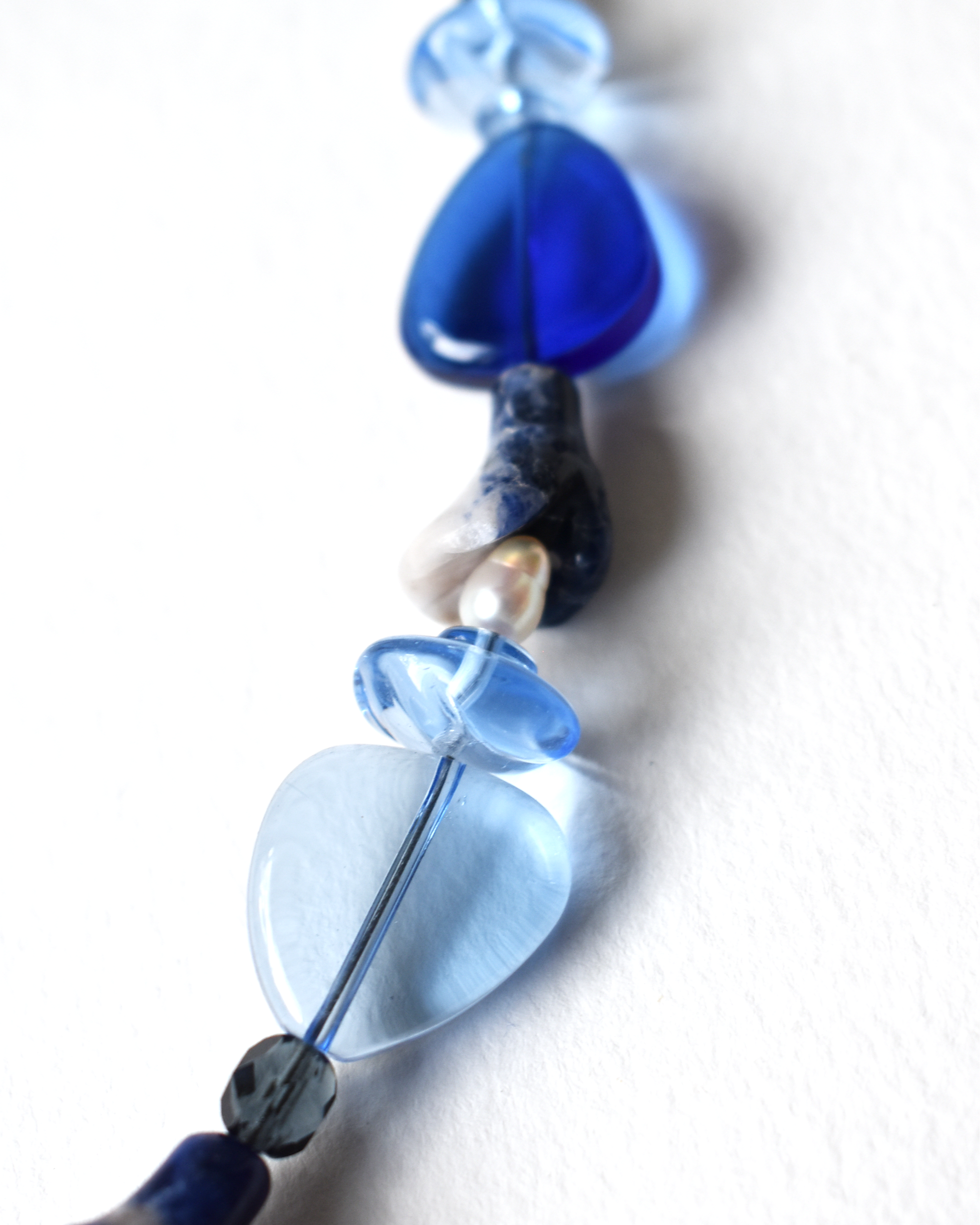 Blue Beaded Trumpet Flower Necklace