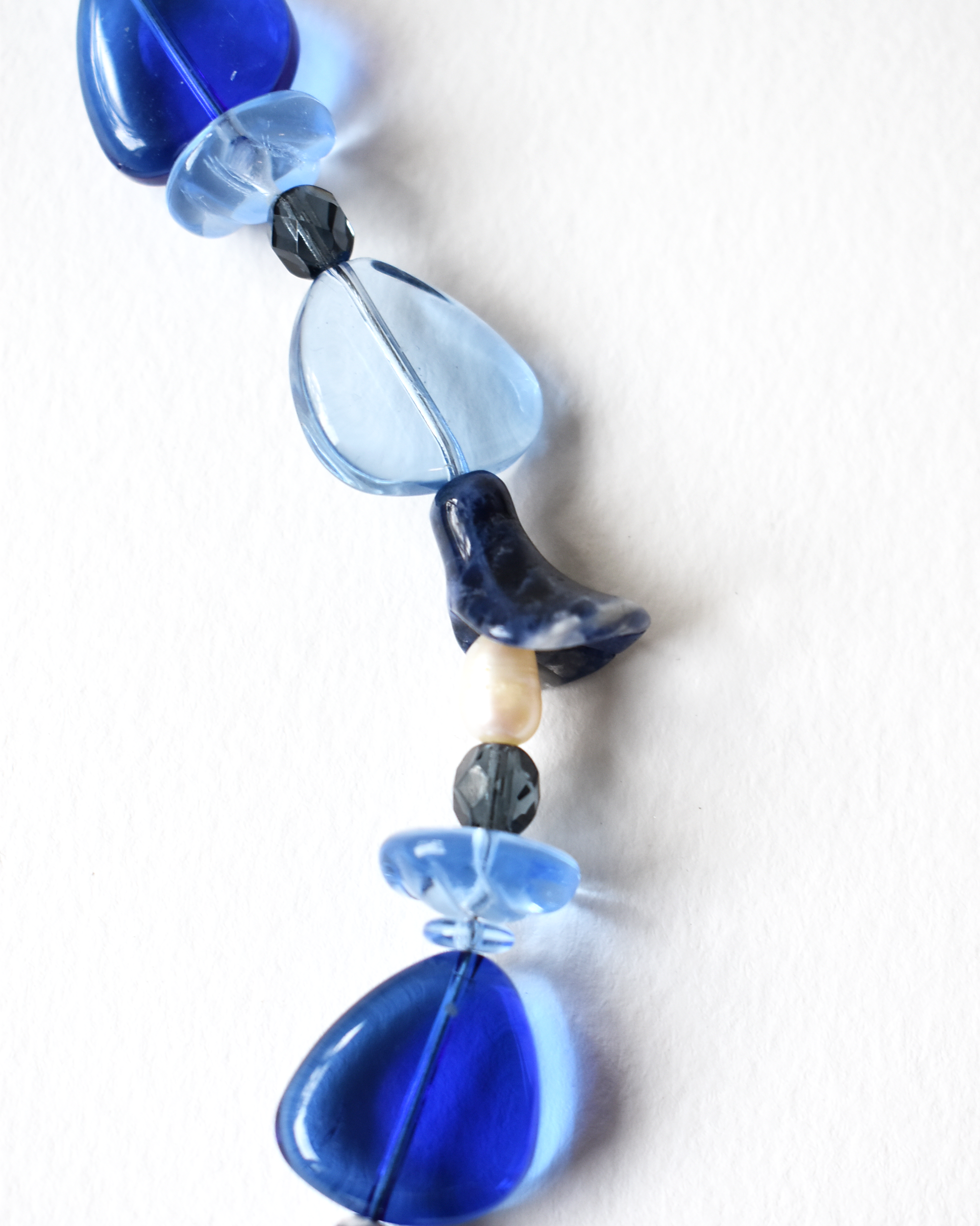 Blue Beaded Trumpet Flower Necklace