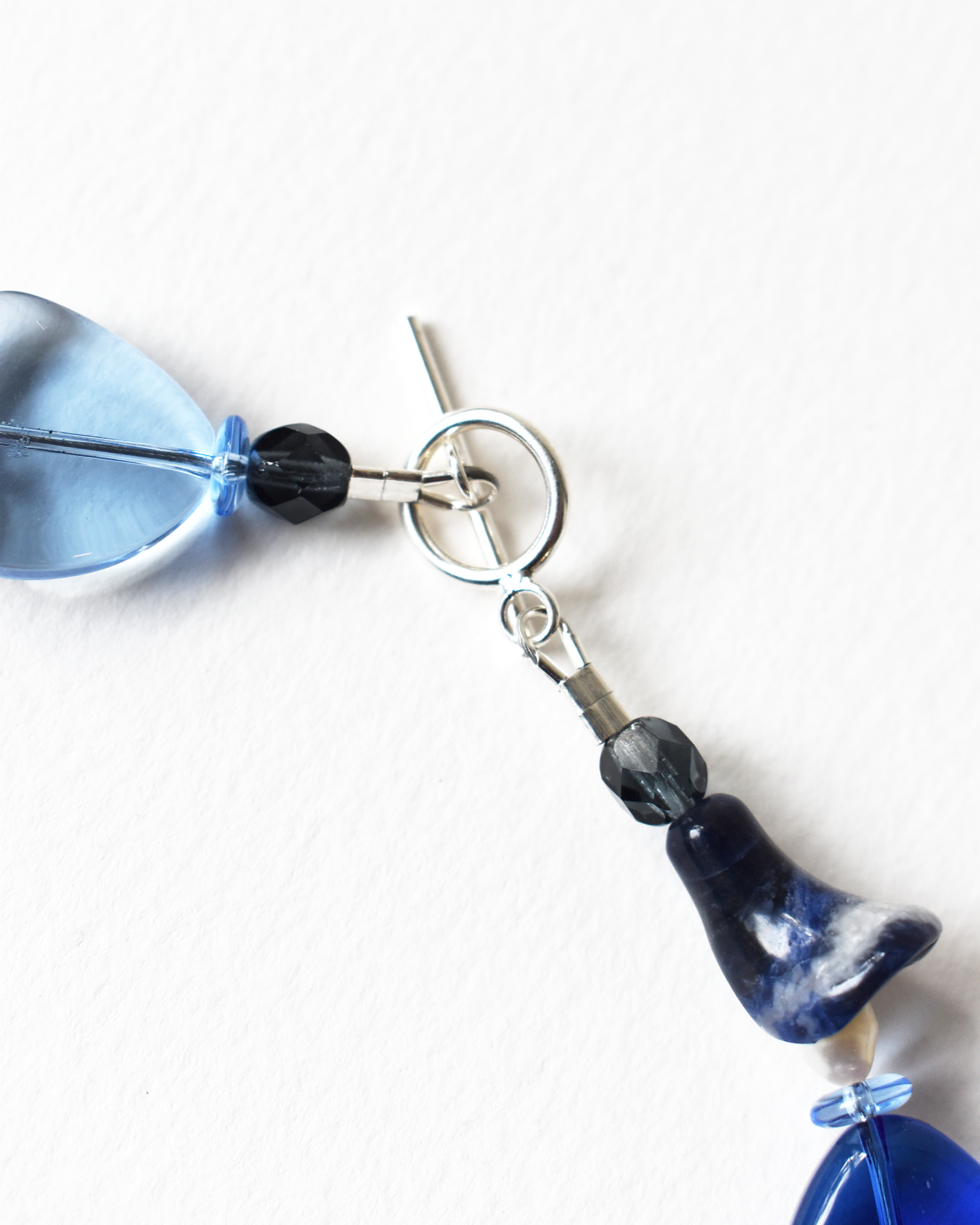 Blue Beaded Trumpet Flower Necklace