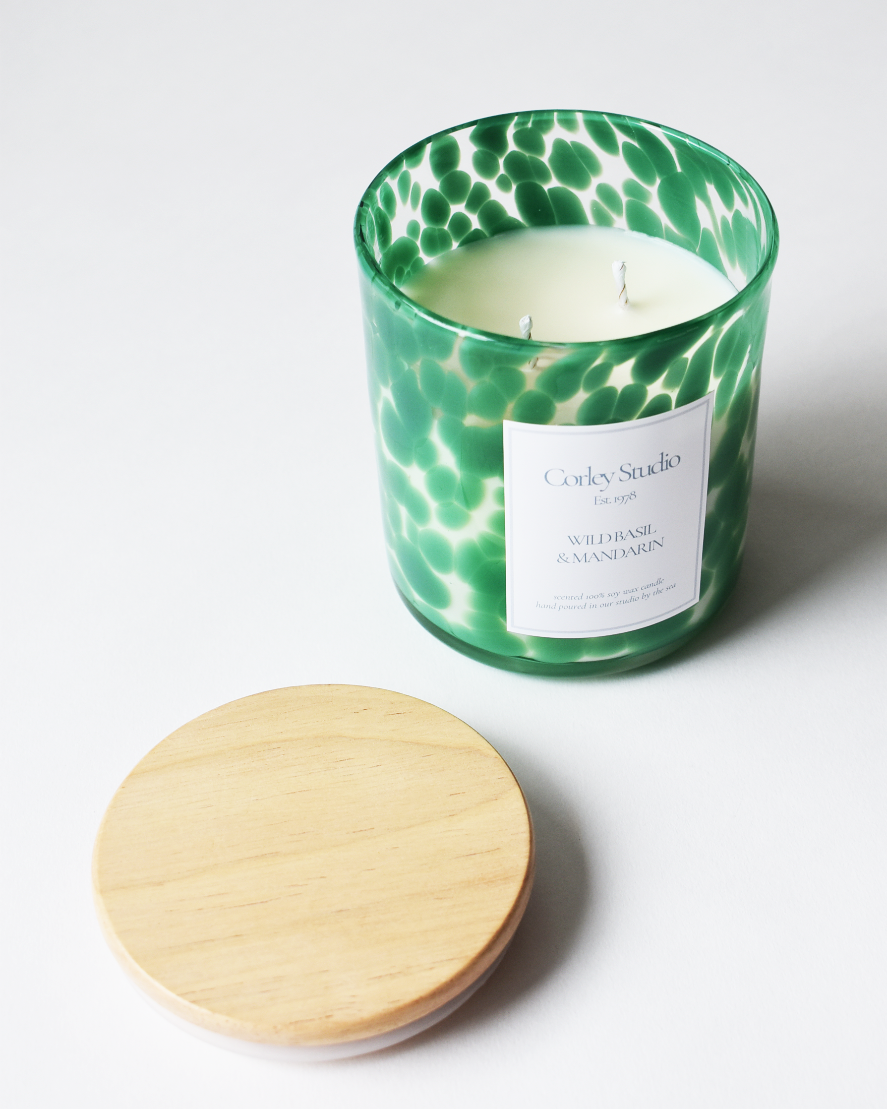 Wild Basil & Mandarin Candle (Large)