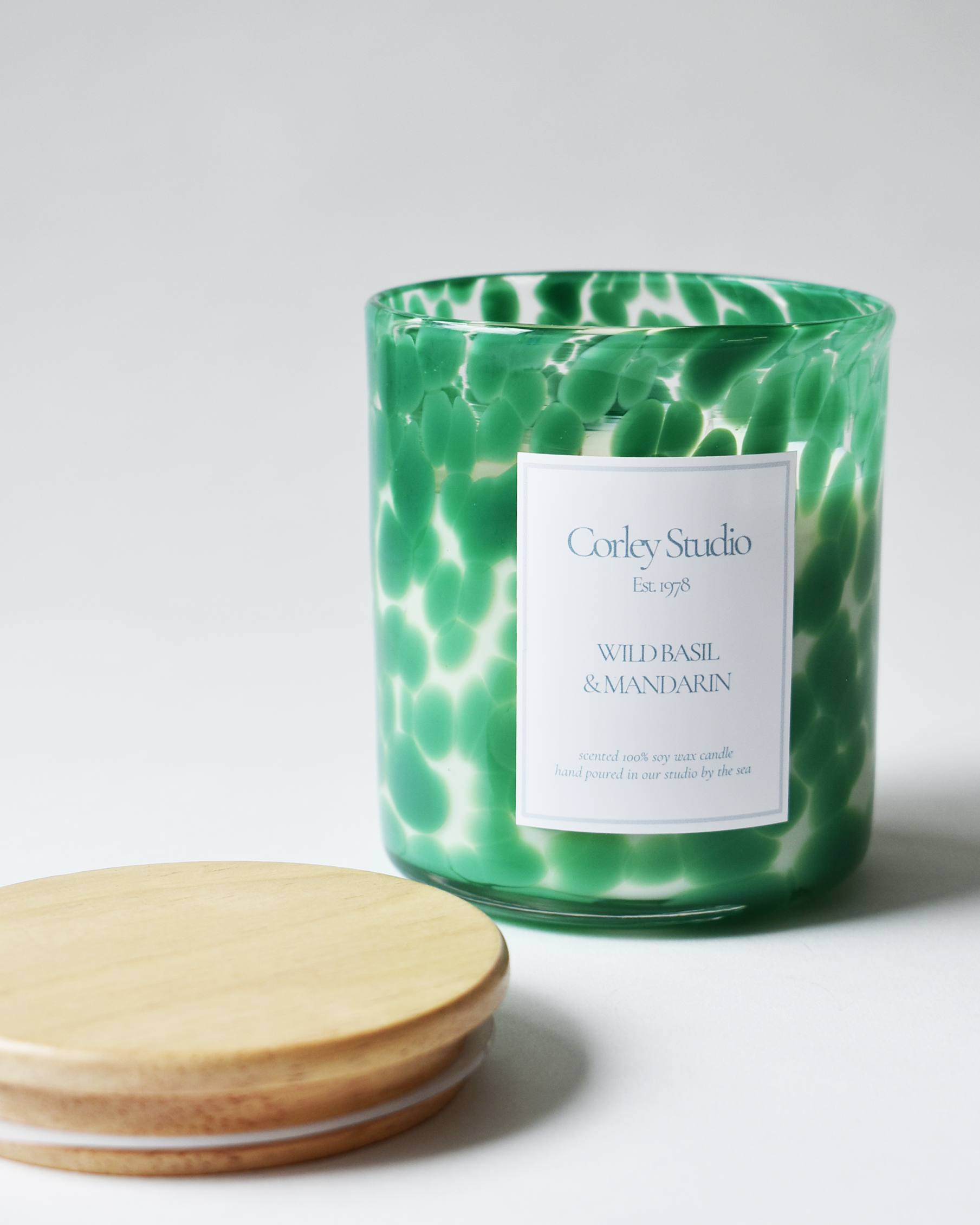 Wild Basil & Mandarin Candle (Large)