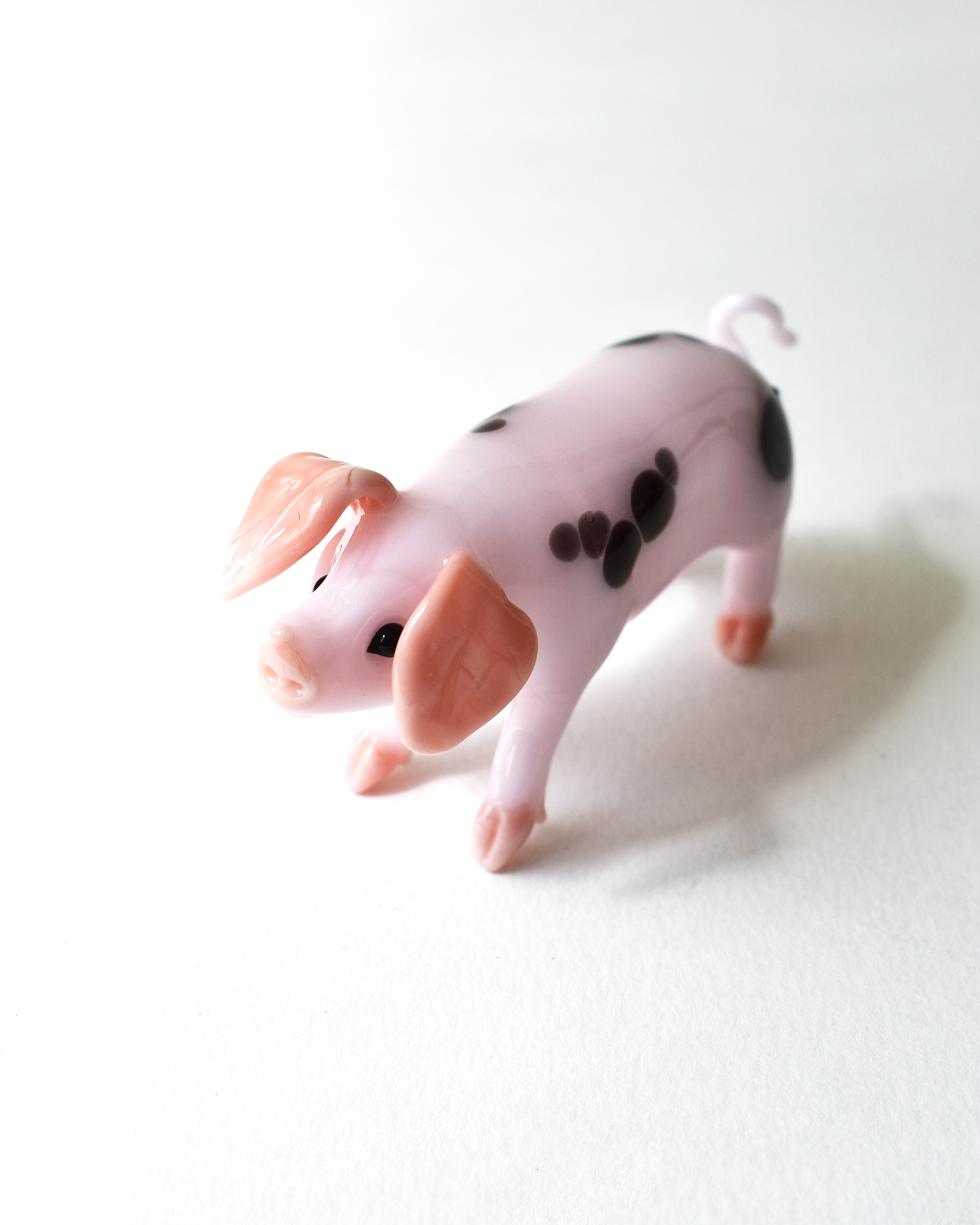 'Pink Spotted Pig' Glass Sculpture