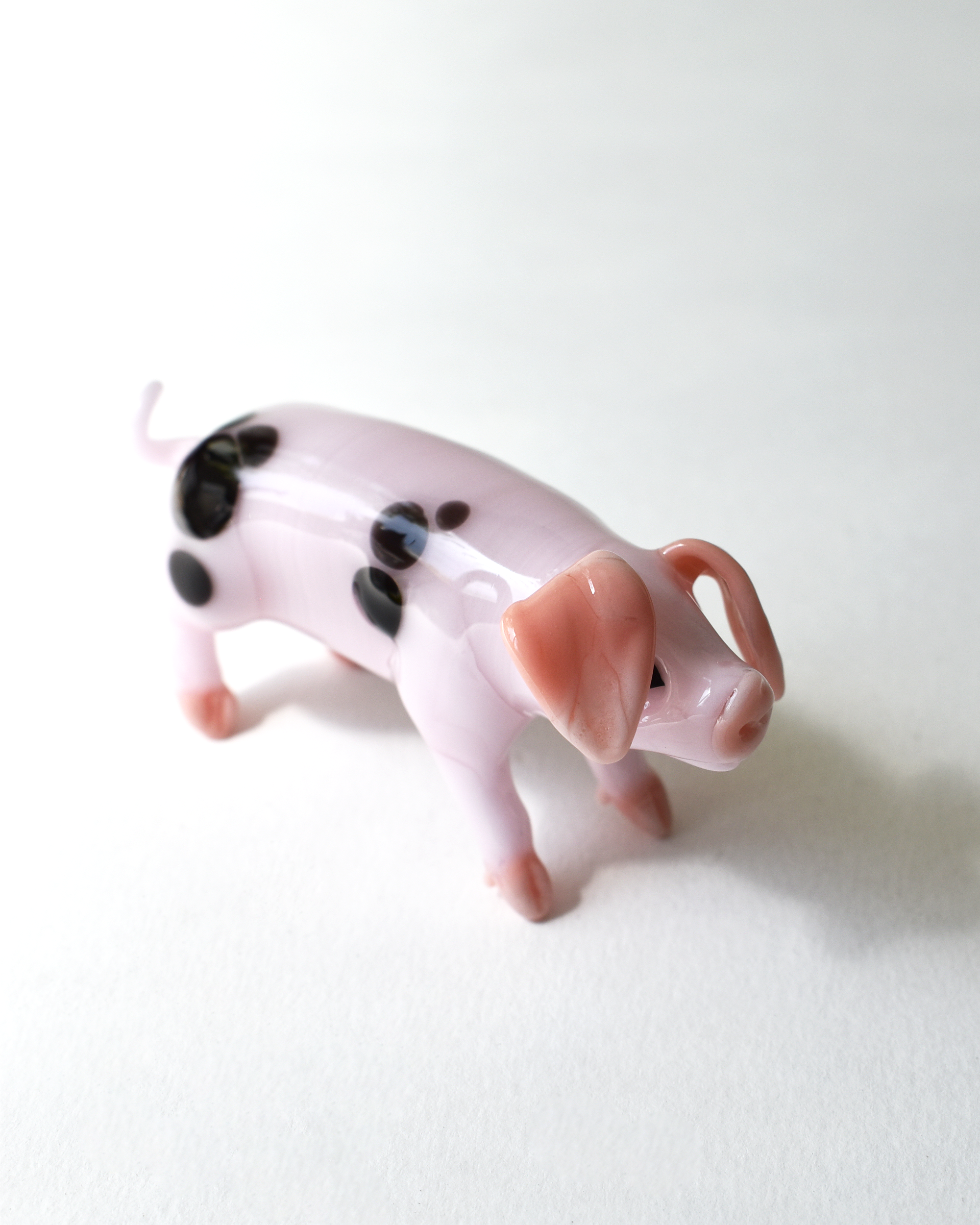 'Pink Spotted Pig' Glass Sculpture