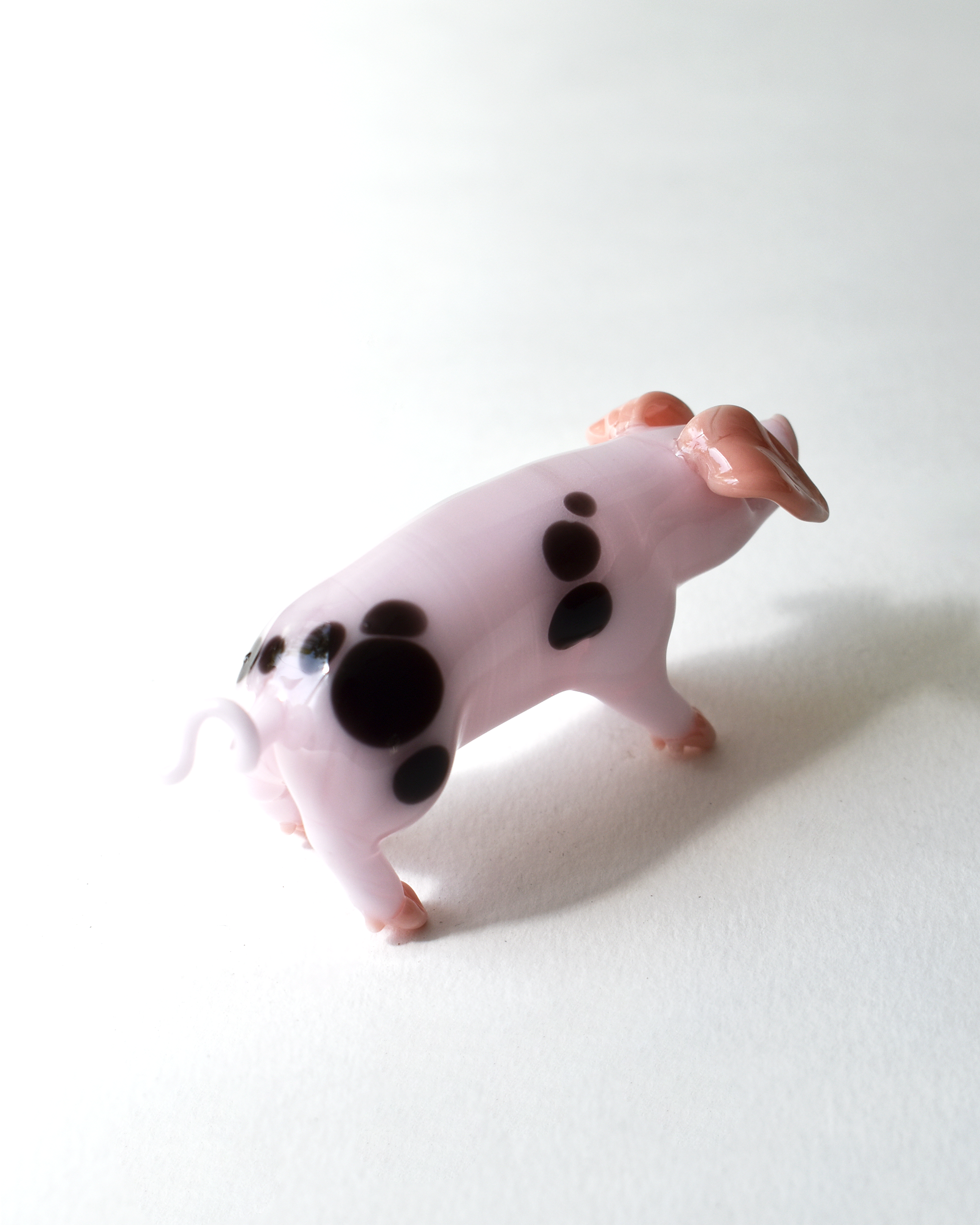 'Pink Spotted Pig' Glass Sculpture