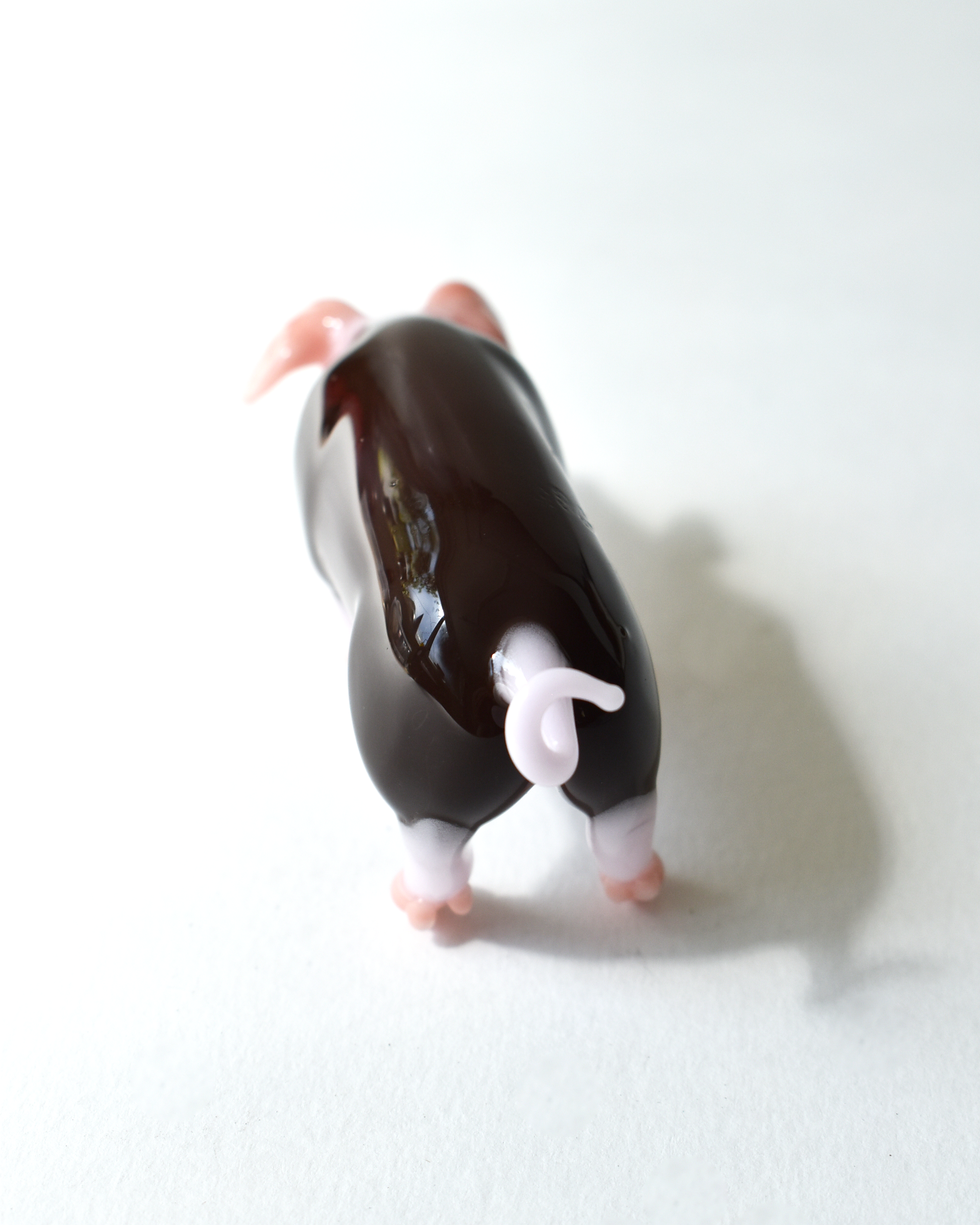 'Brown & Pink Pig' Glass Sculpture