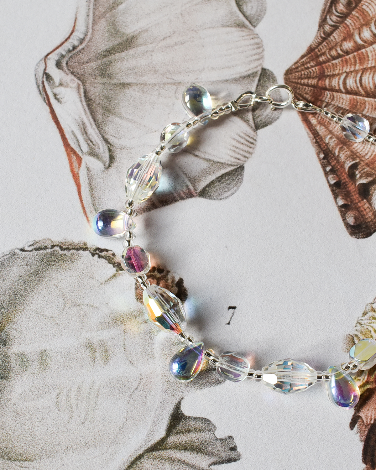 'Luminous Iridescence' Bead Bracelet