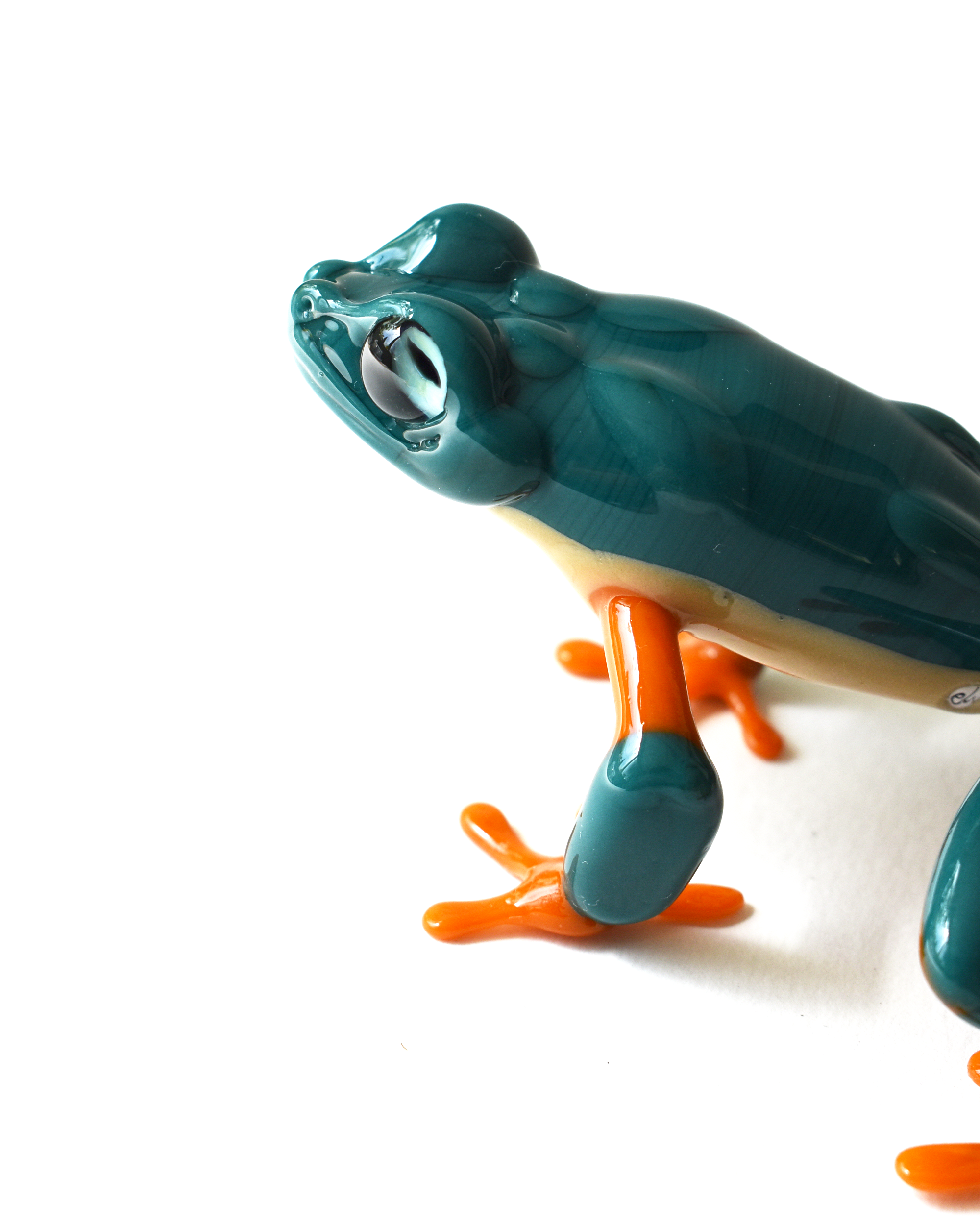 'Java Tree Frog' Lampwork Glass Sculpture