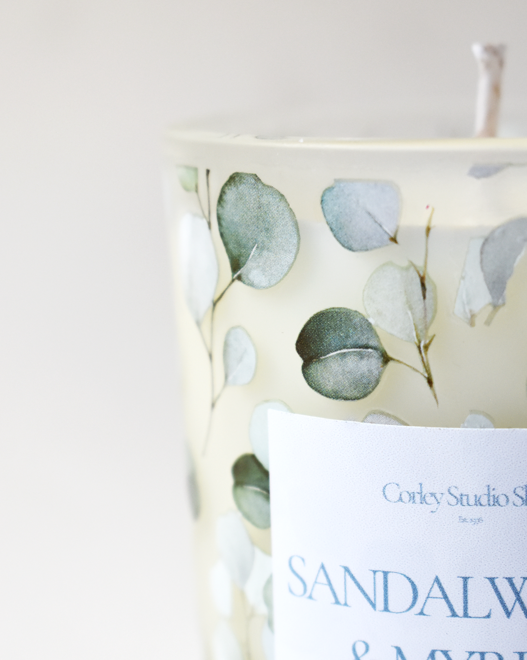 'Sandalwood & Myrrh' Coastal Leaf Candle