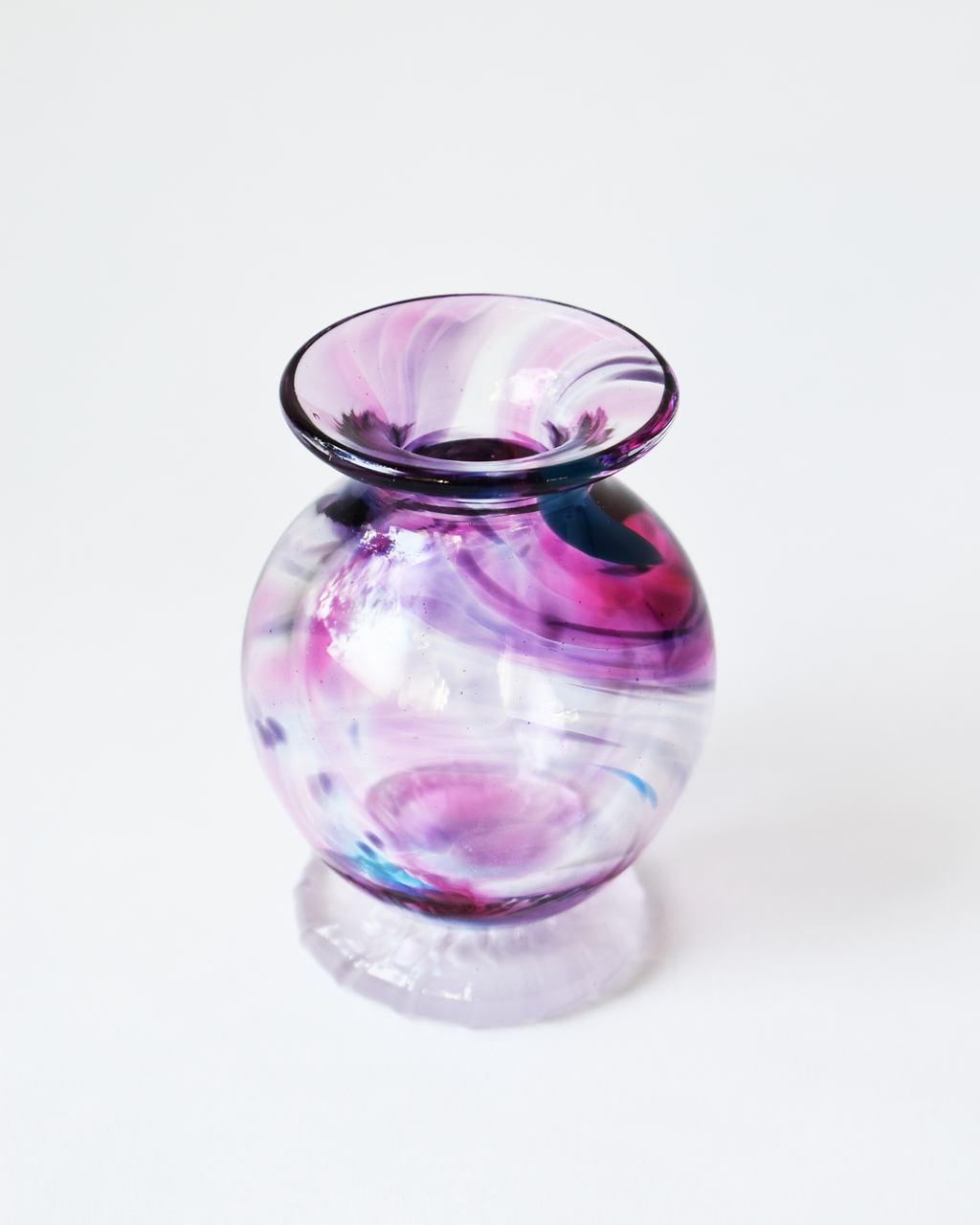 Pink Swirl Splash Blown Ink Pot (with Henry base)
