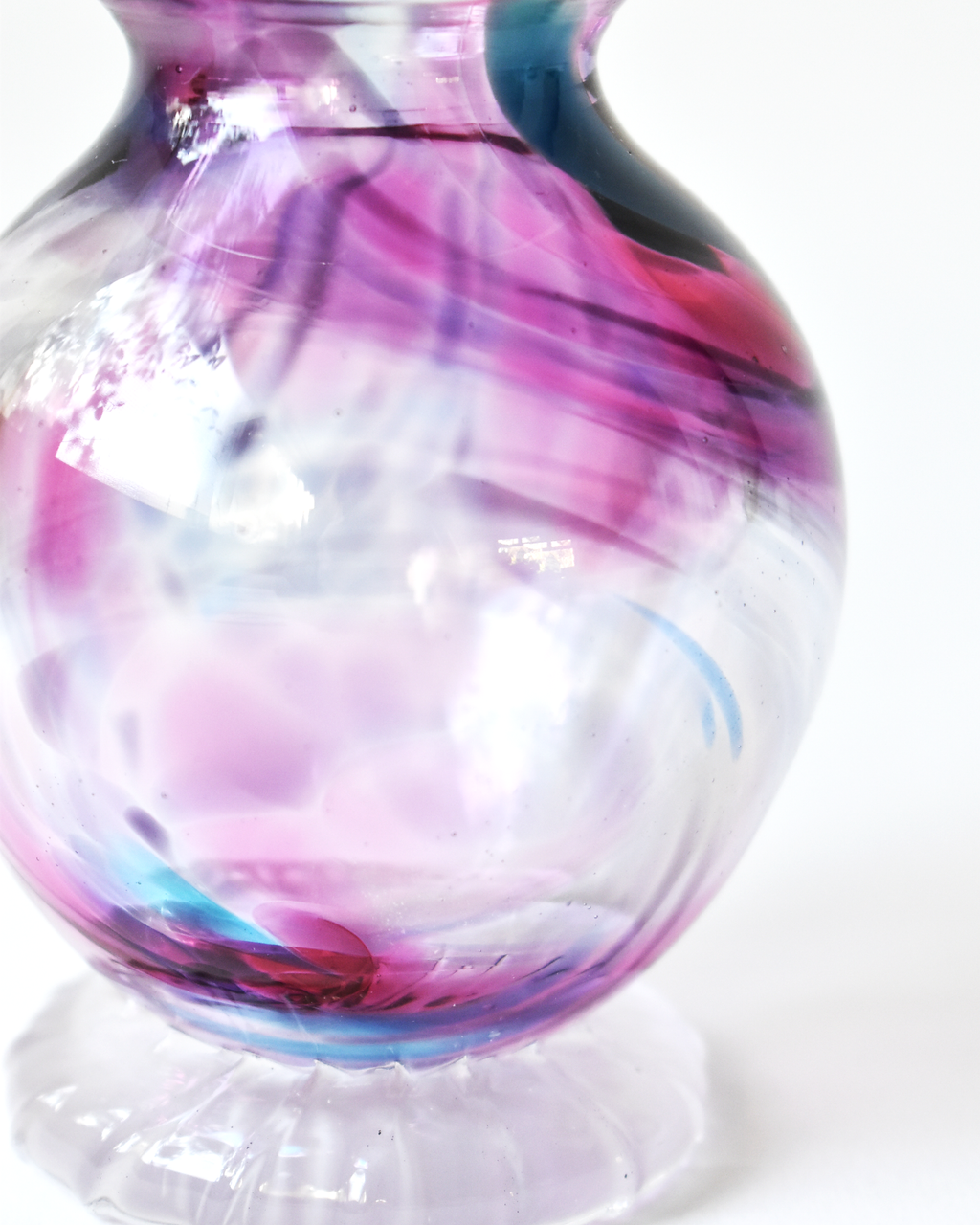 Pink Swirl Splash Blown Ink Pot (with Henry base)