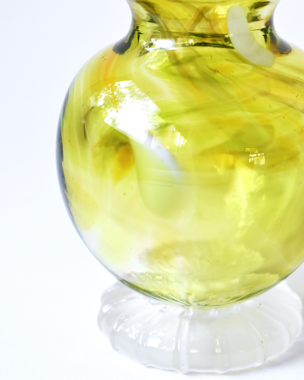 Vivid Lime Splash Blown Ink Pot (with Henry base)