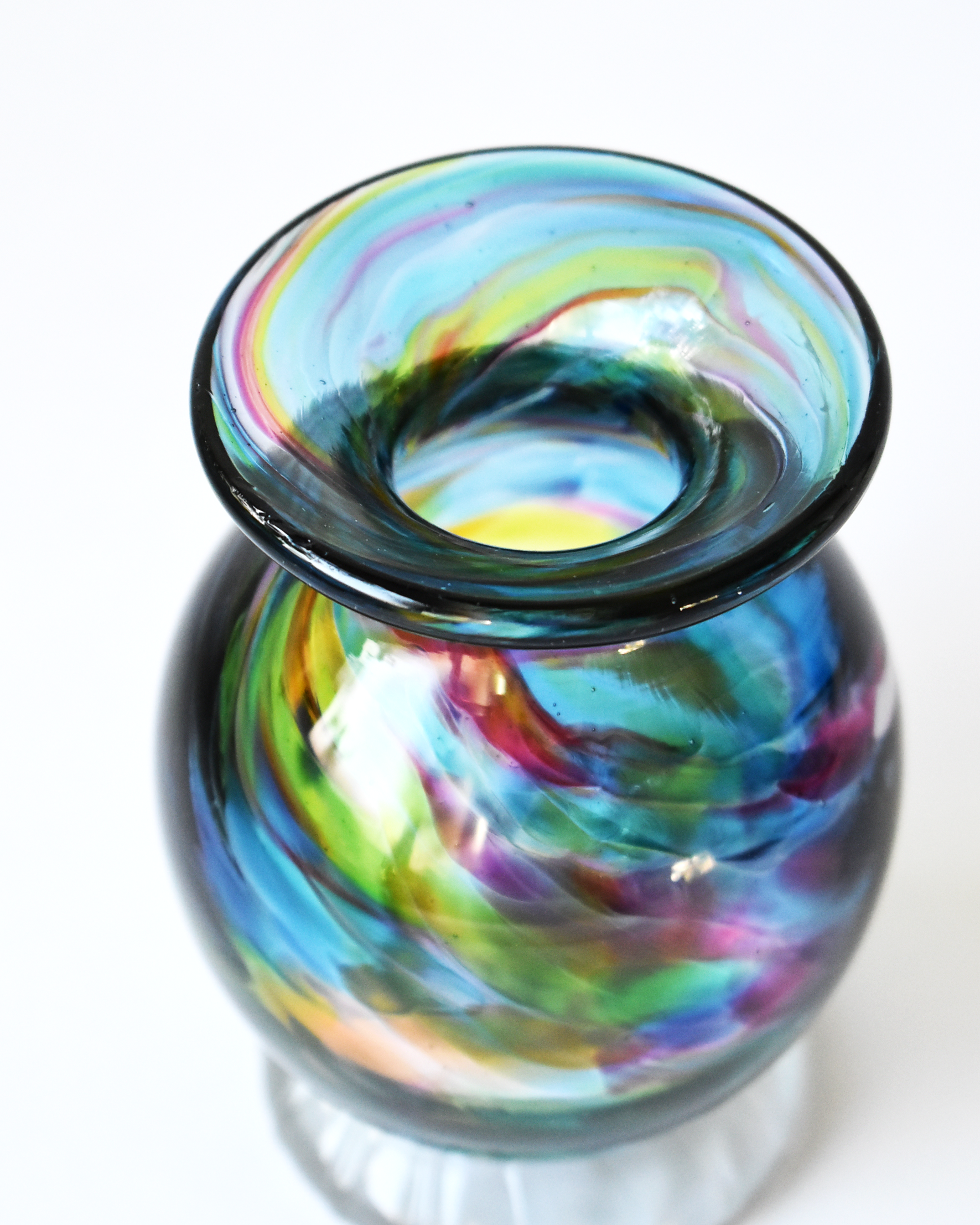 Rainbow Splash Blown Ink Pot (with Henry base)