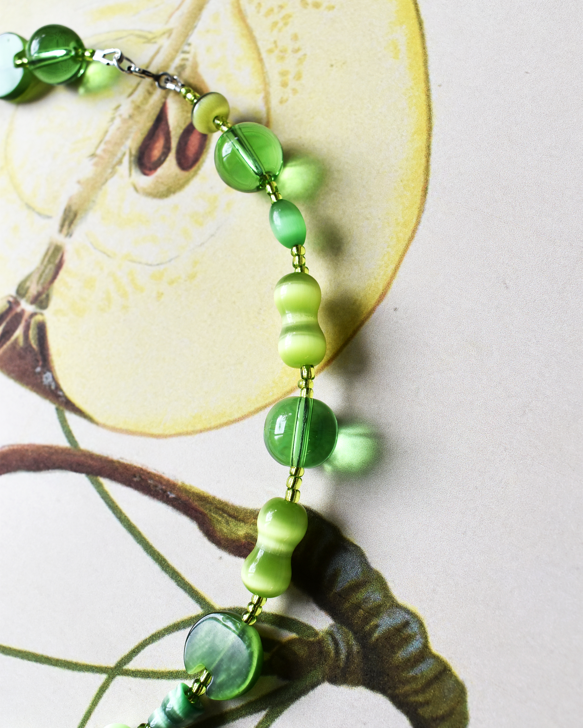 'Apple Greens' Bead Necklace
